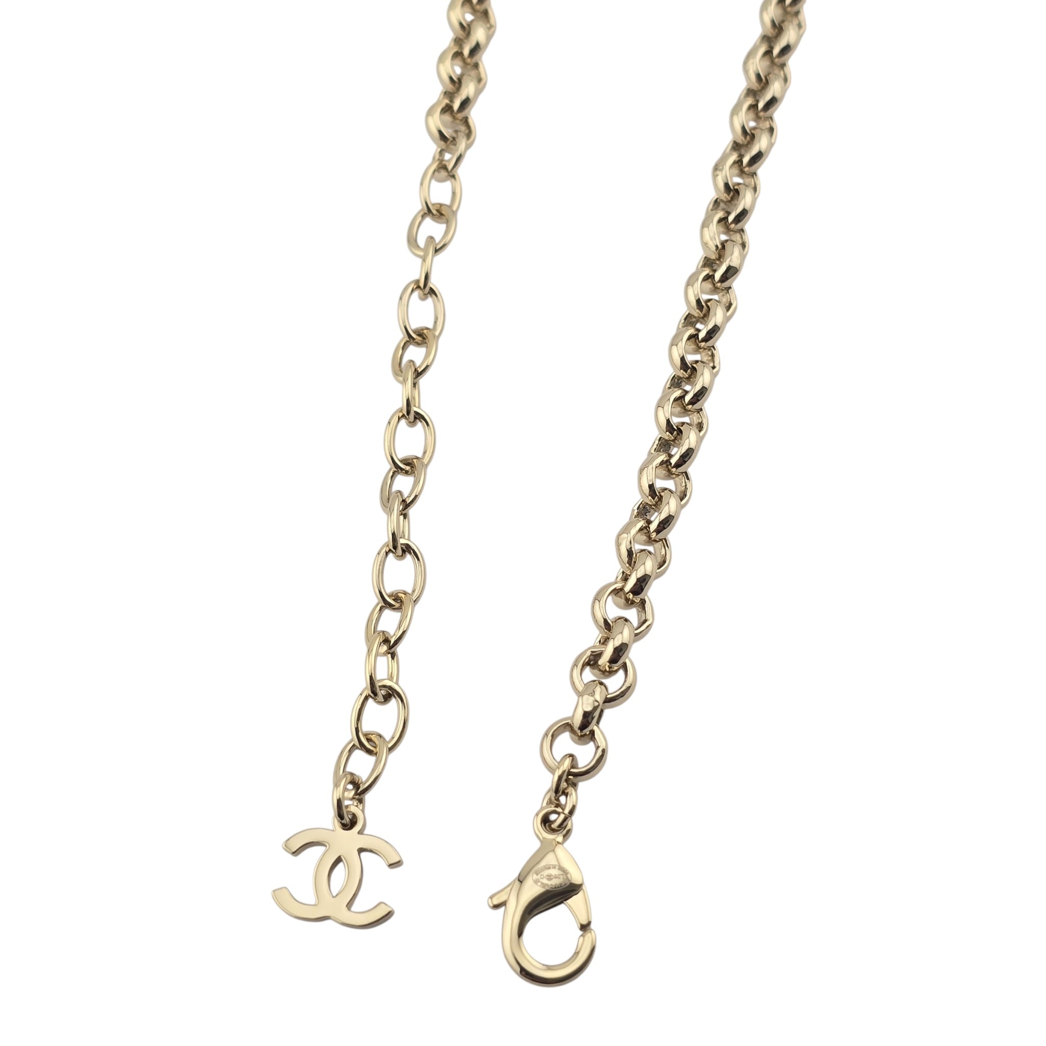 Chanel Cruise 26 Gold Resin Necklace 2026 CHANEL