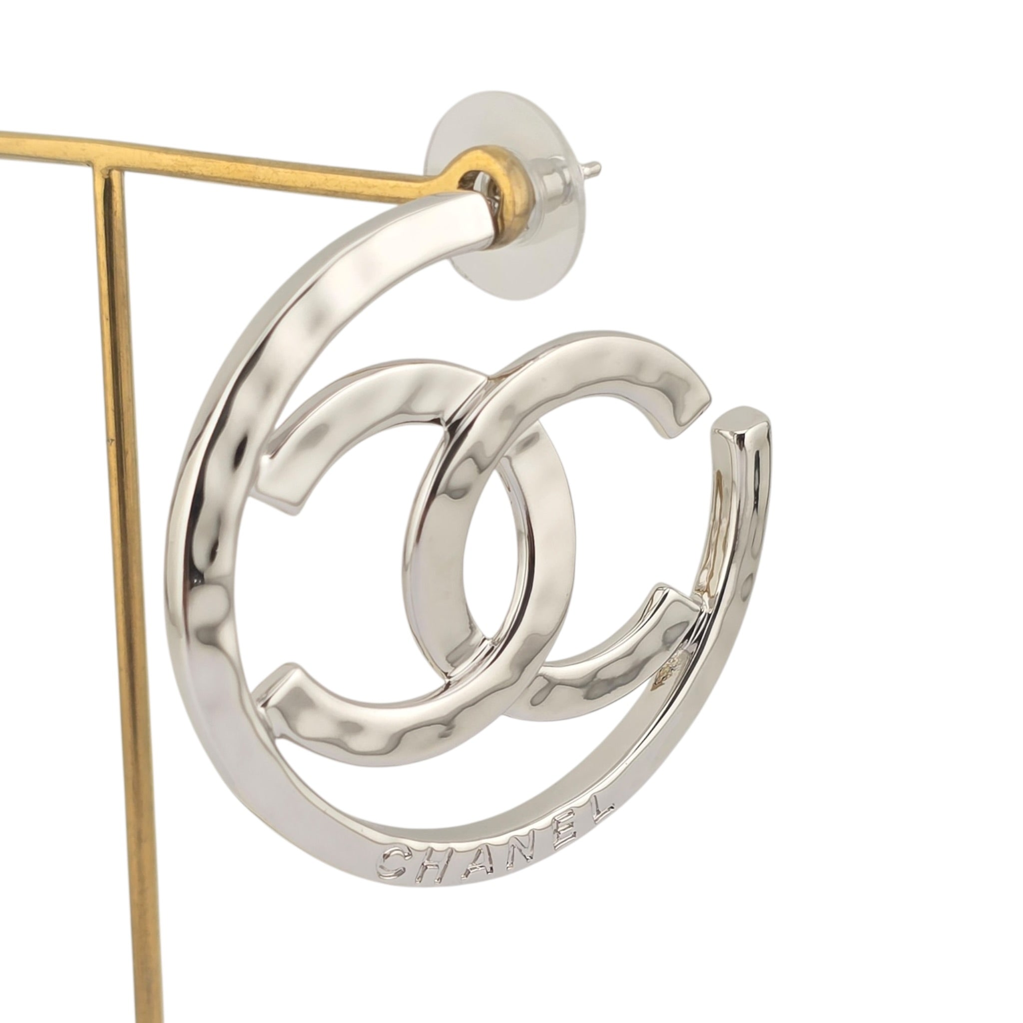 Chanel CC Silver Hoop Earrings 2025 CHANEL