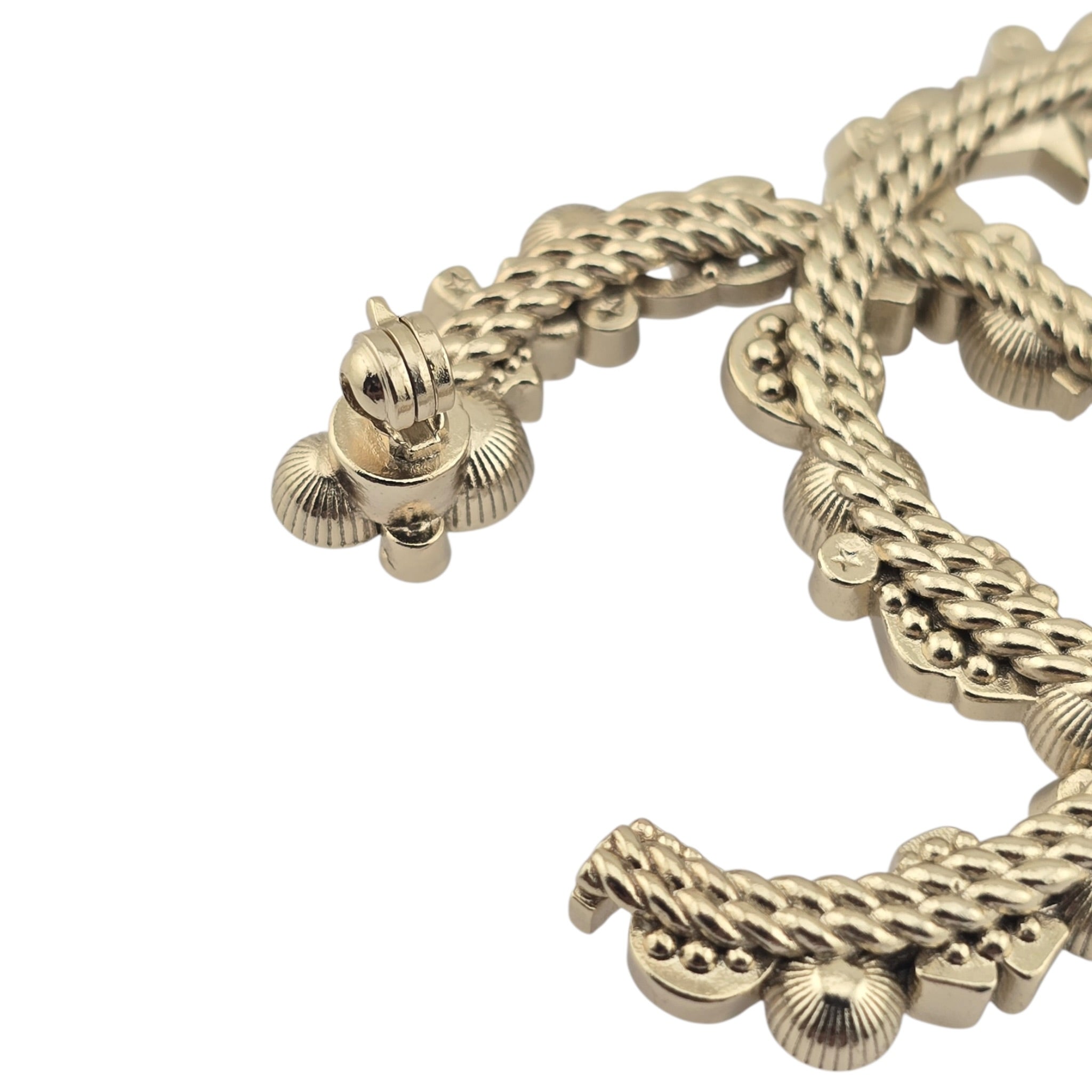 Chanel CC Faux Pearl Gold Brooch 2020 CHANEL