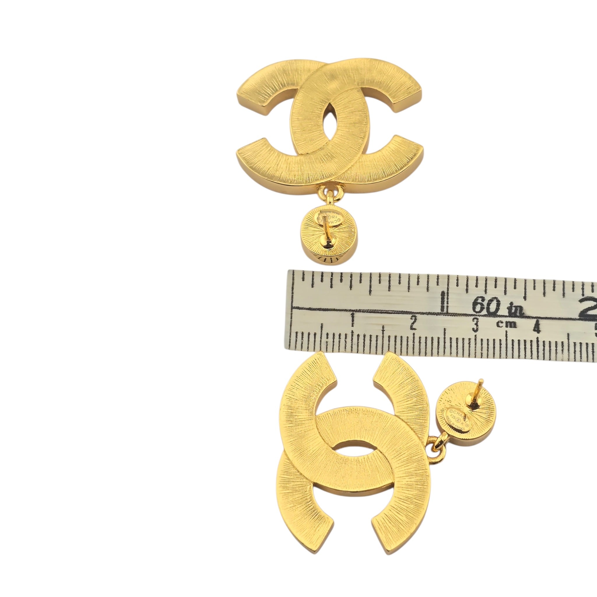 Chanel CC Metal Resin Star Logo Drop Earrings Gold Black 2025 CHANEL