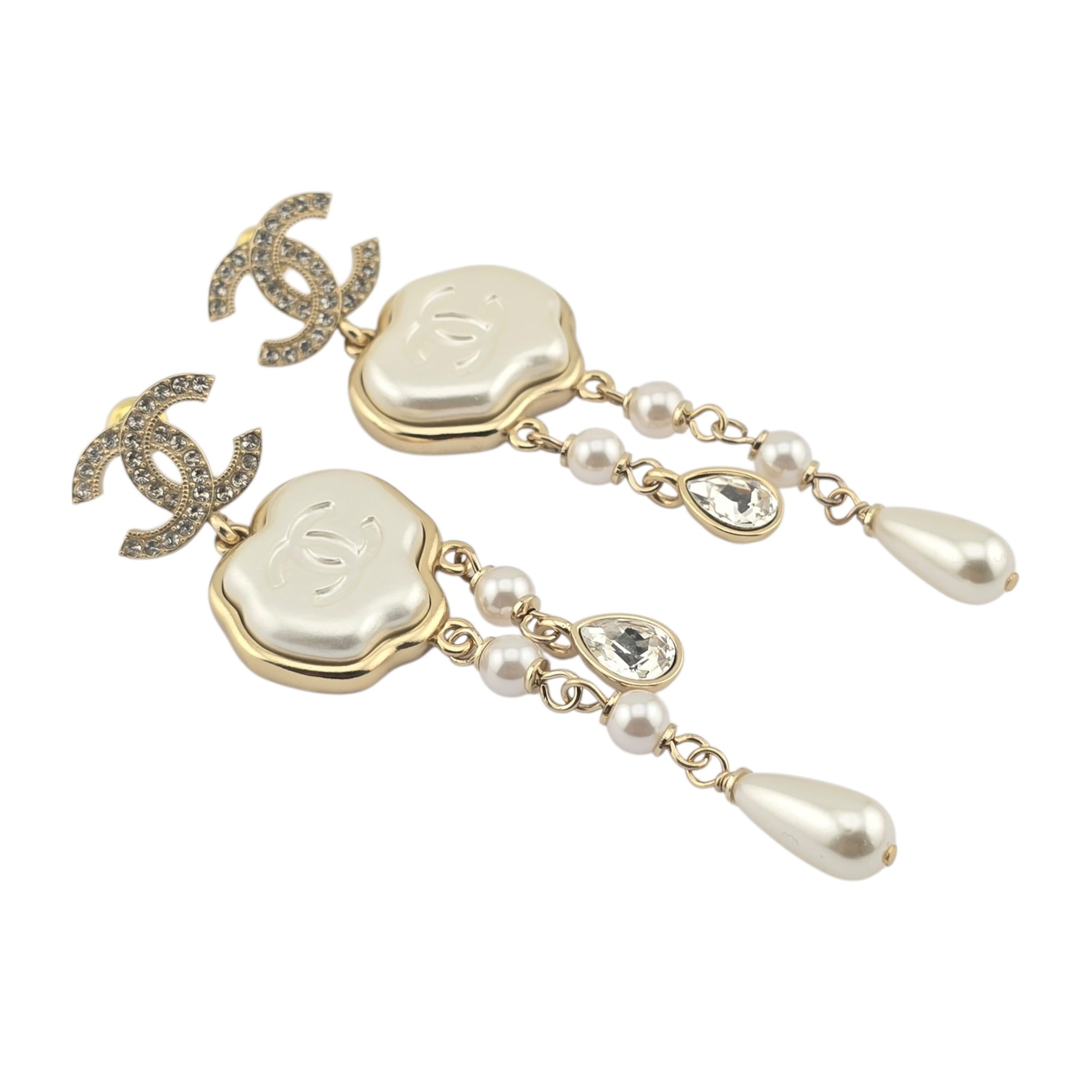Chanel CC Drop White Crystal Resin Earrings 2025 CHANEL