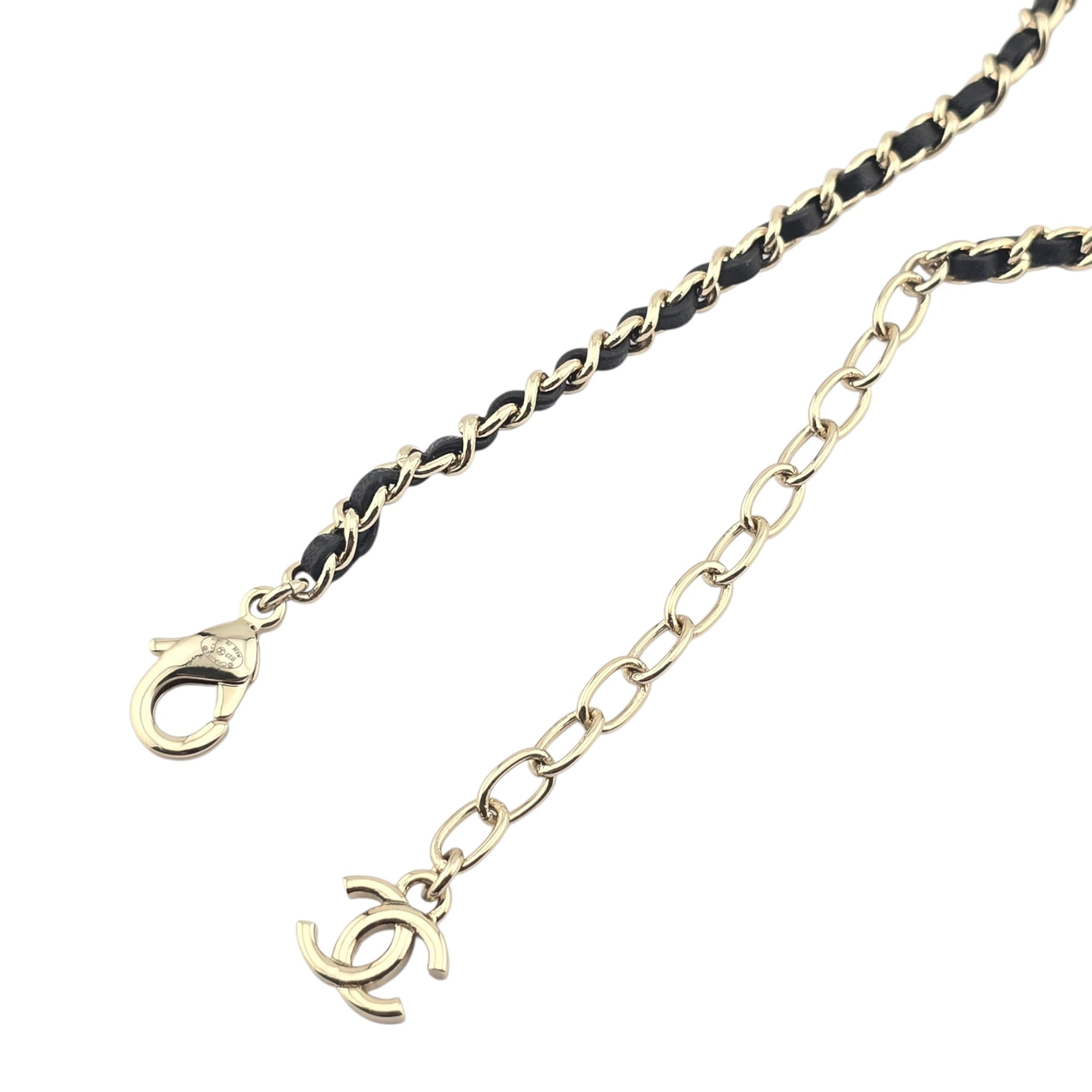 Chanel CC Matelasse Resin White Bag Necklace 2023 CHANEL