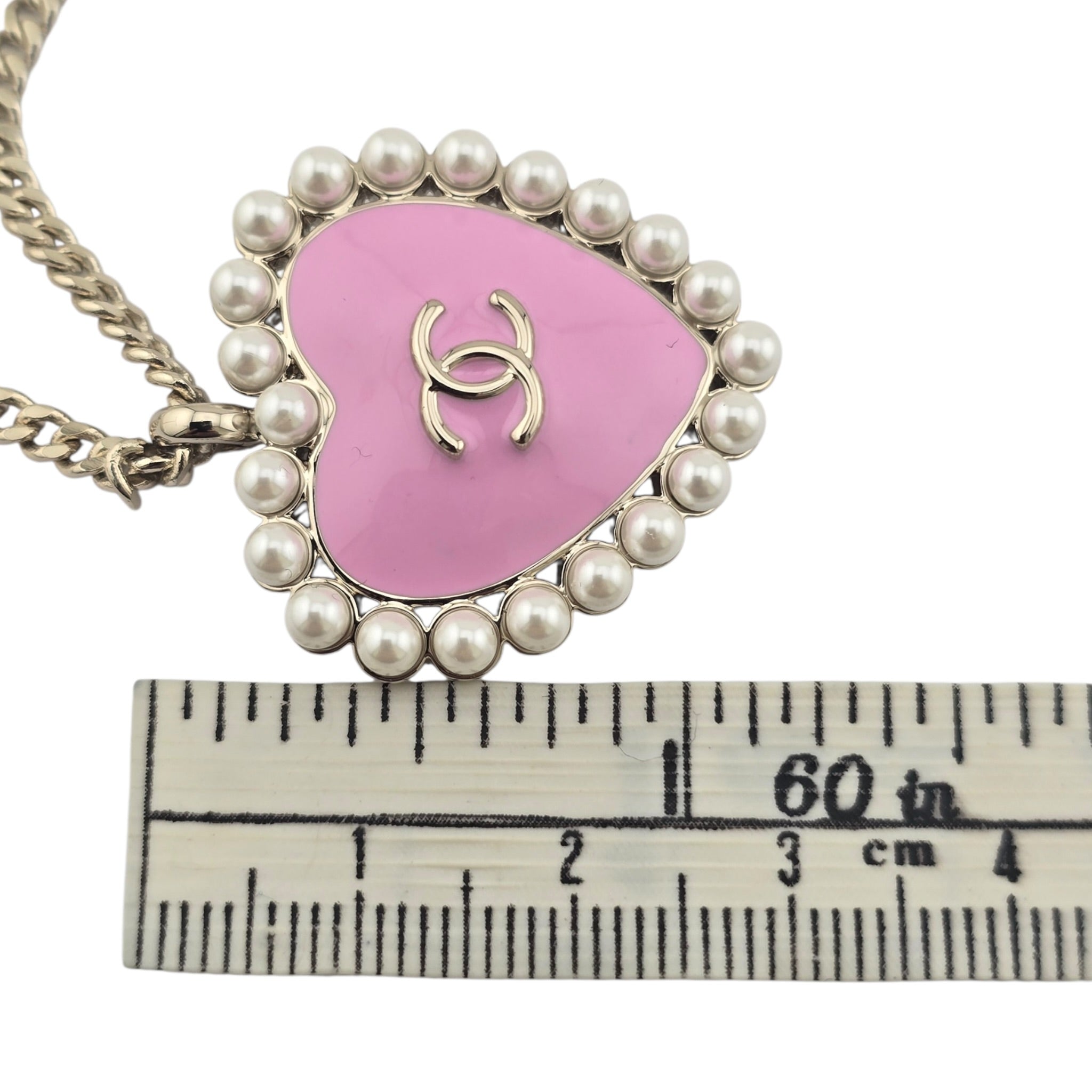 Chanel CC Pink Gold Heart Faux Pearl Necklace 2025 CHANEL