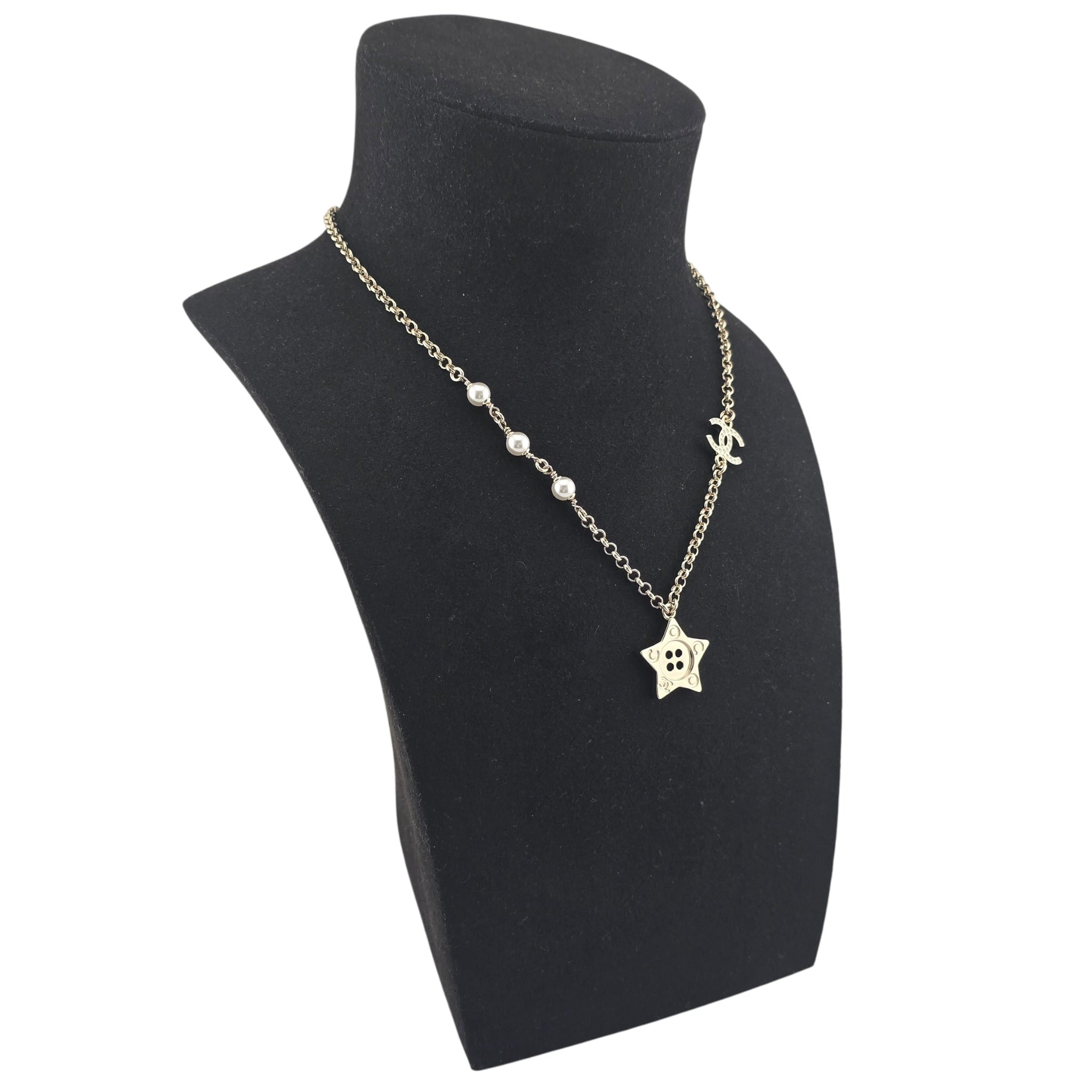Chanel CC Gold Star Pendant Necklace 2025 CHANEL