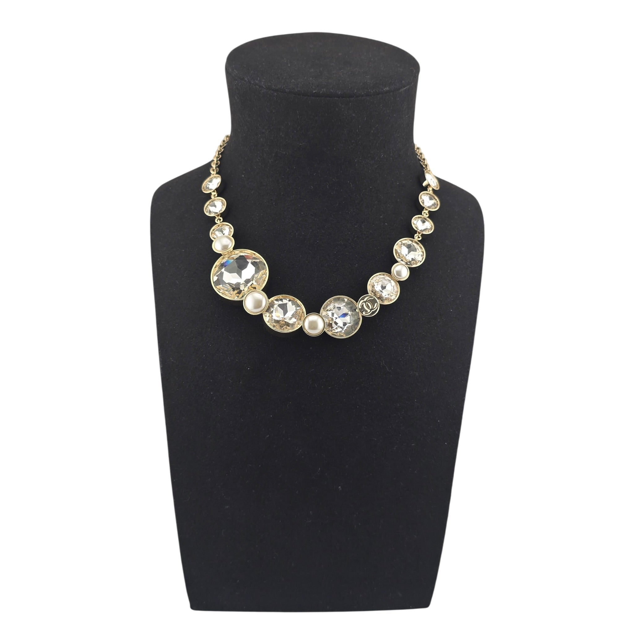 Chanel CC Faux Pearl Large Crystal Necklace 2025 CHANEL