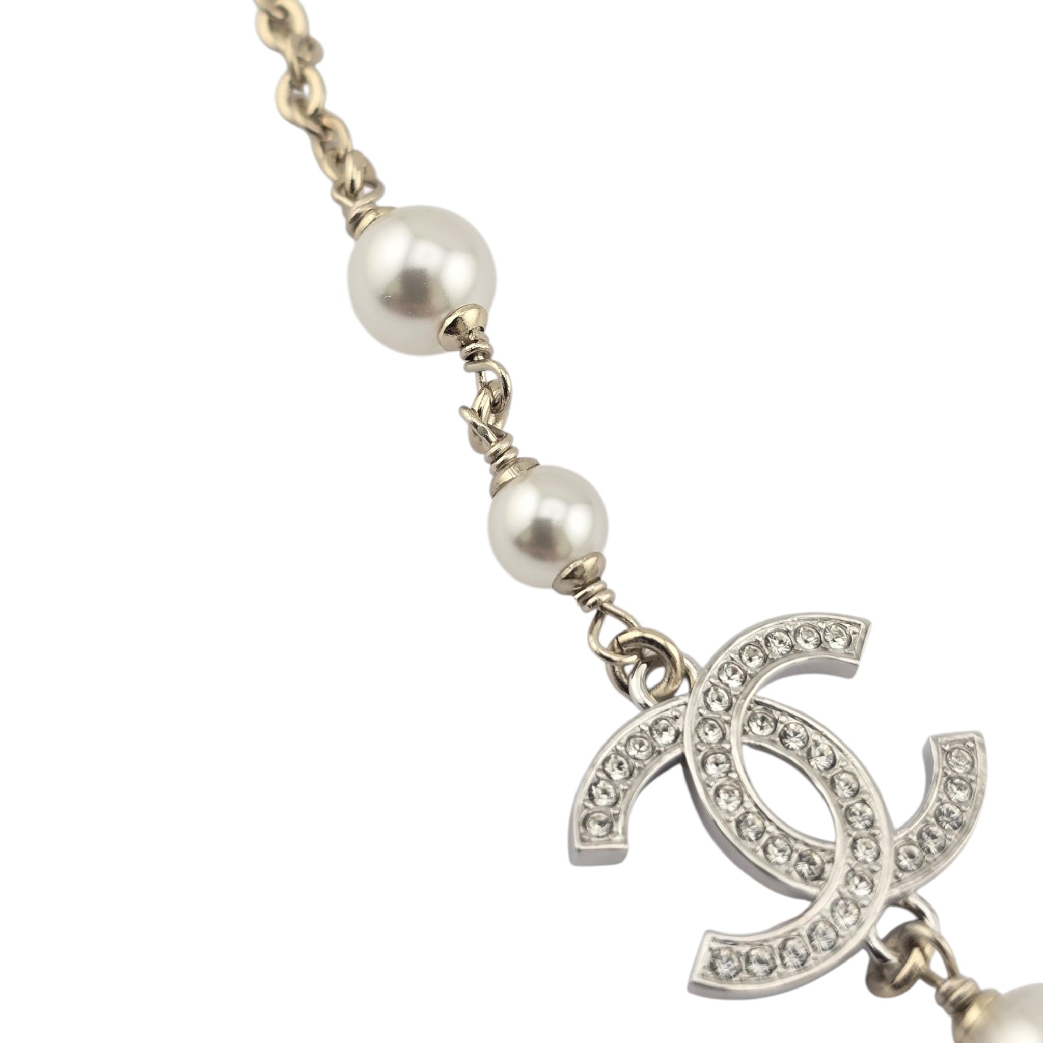 Chanel CC Gold Silver Bow Faux Pearl Necklace 2025 CHANEL