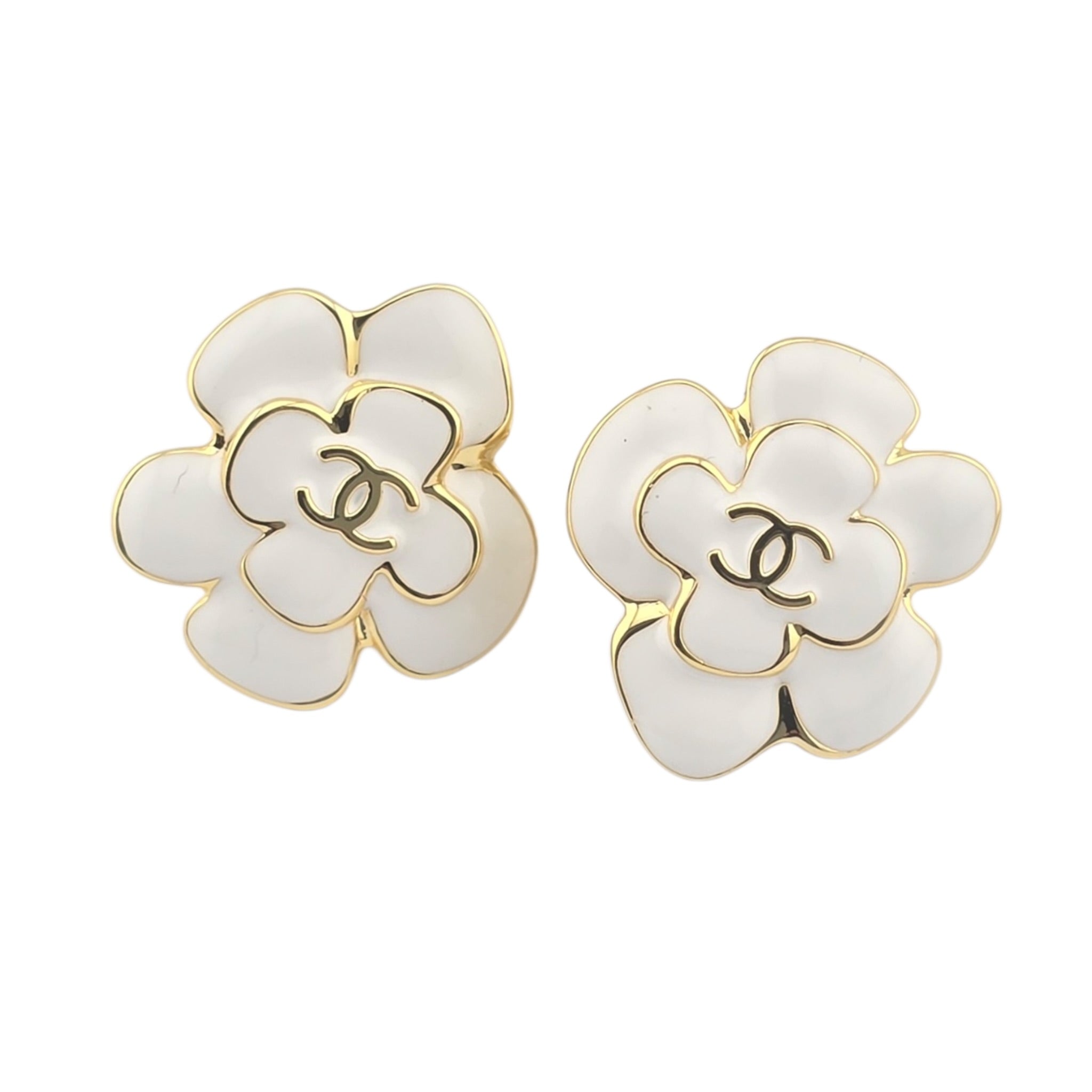 Chanel CC White Gold Resin Camellia Earrings 2026 CHANEL