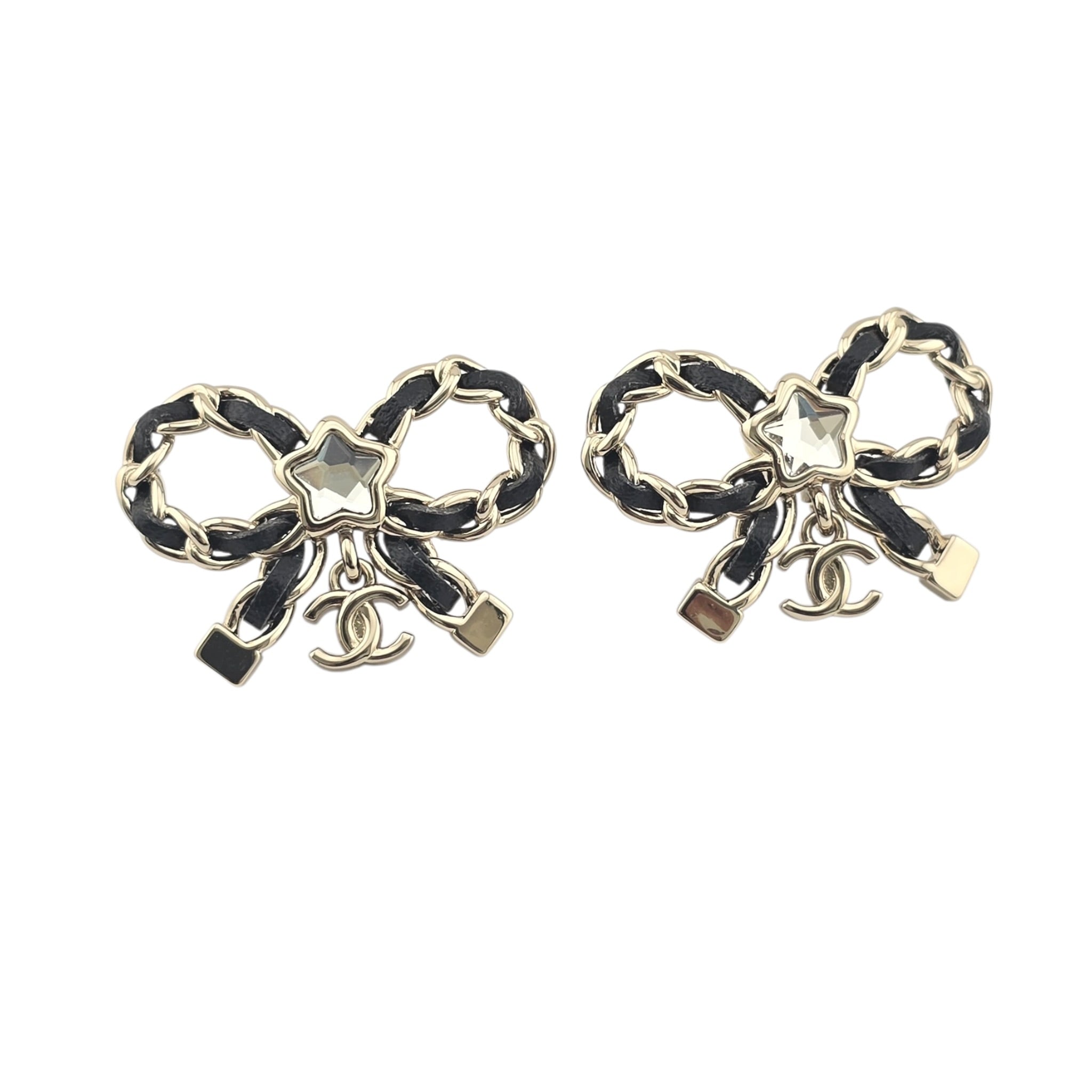 CHANEL CC BOW LEATHER GOLD EARRINGS 2025 CHANEL