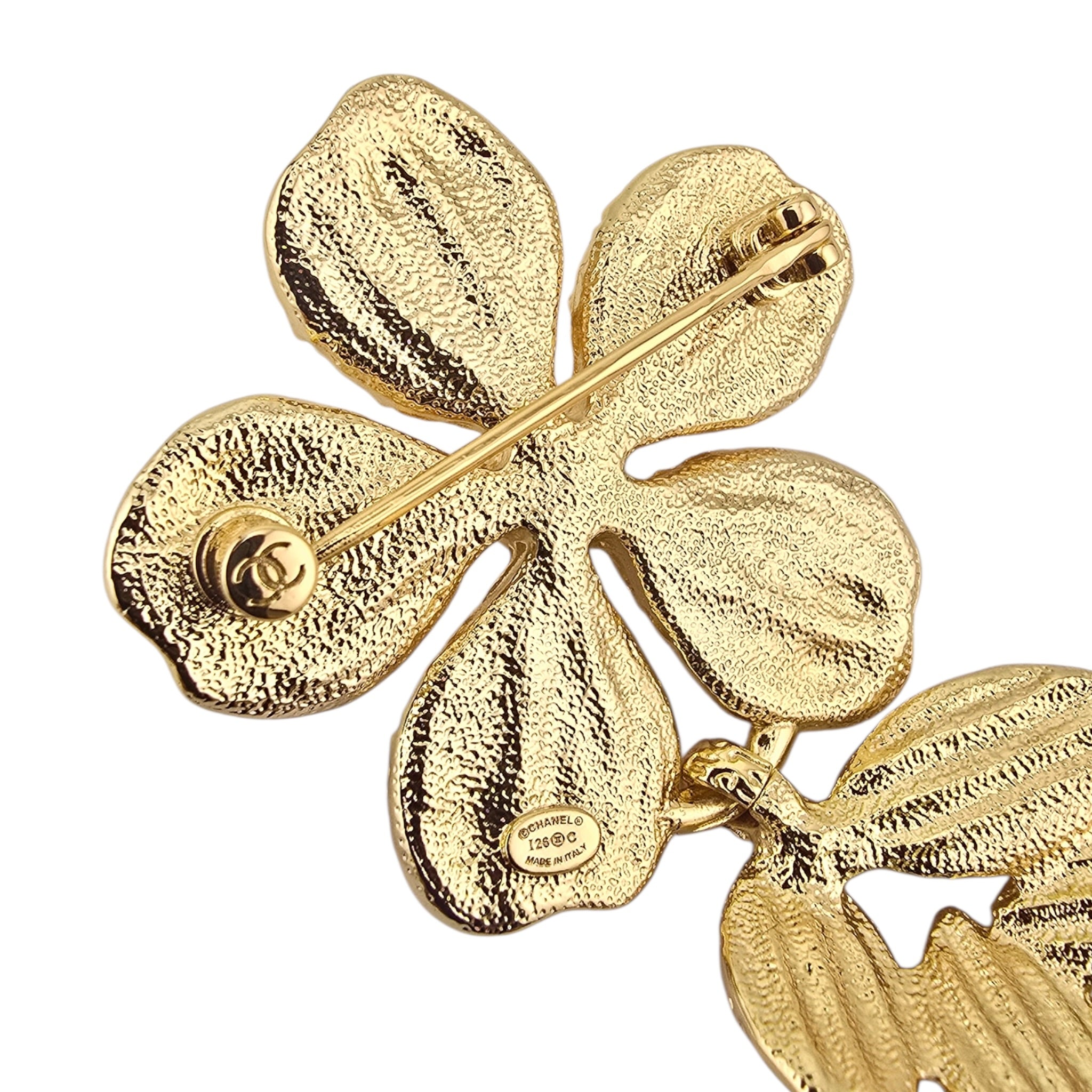 Chanel CC Gold Floral Brooch 26C 2026 CHANEL