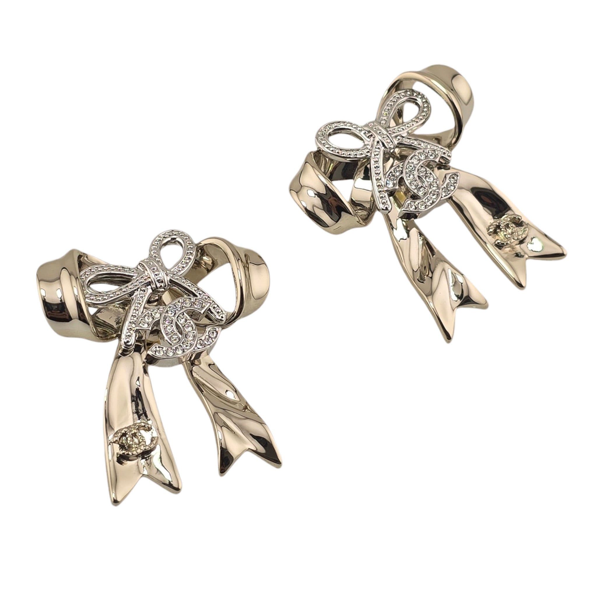 Chanel CC Bow Gold Earrings 2025 CHANEL