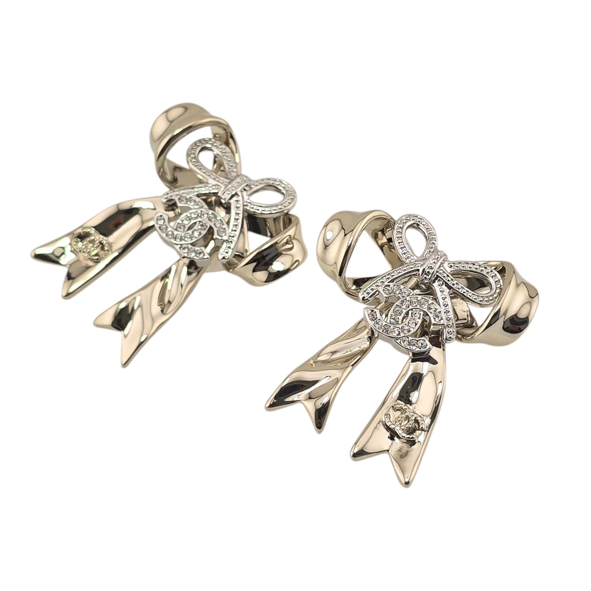 Chanel CC Bow Gold Earrings 2025 CHANEL