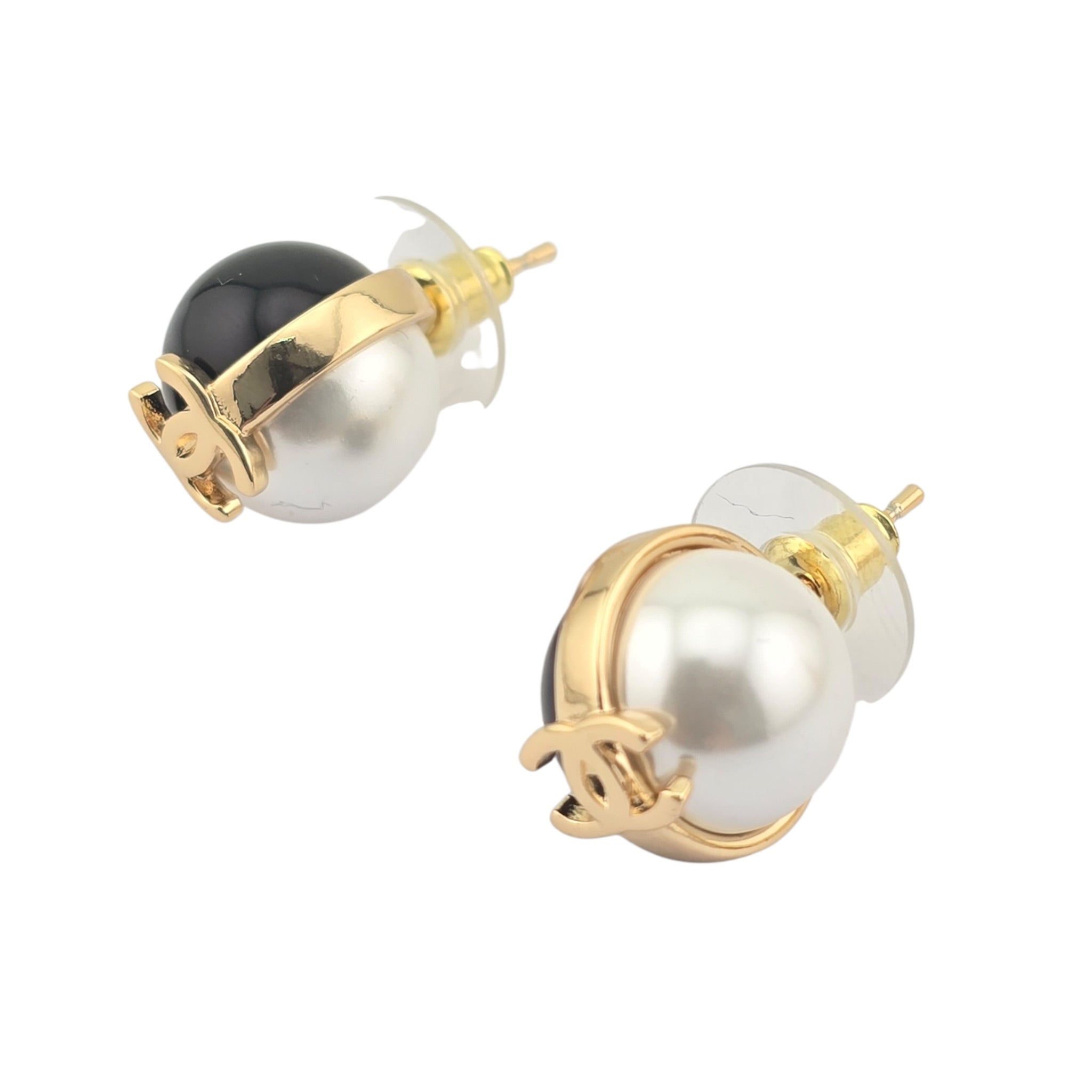 Chanel Pearl Metal CC Stud Earrings Gold Black White CHANEL