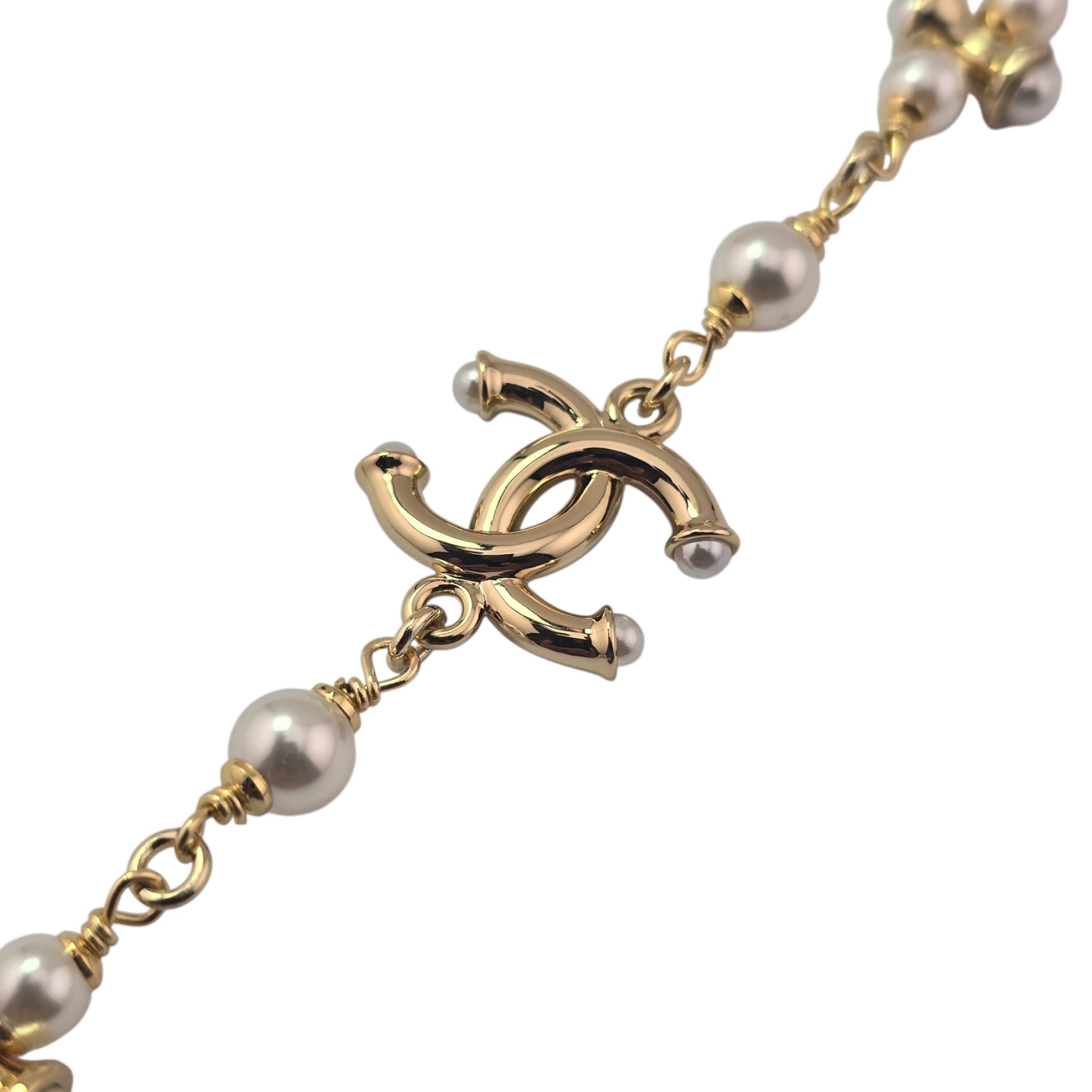 Chanel CC Gold Pendant Faux Pearl Bracelet 2026 CHANEL