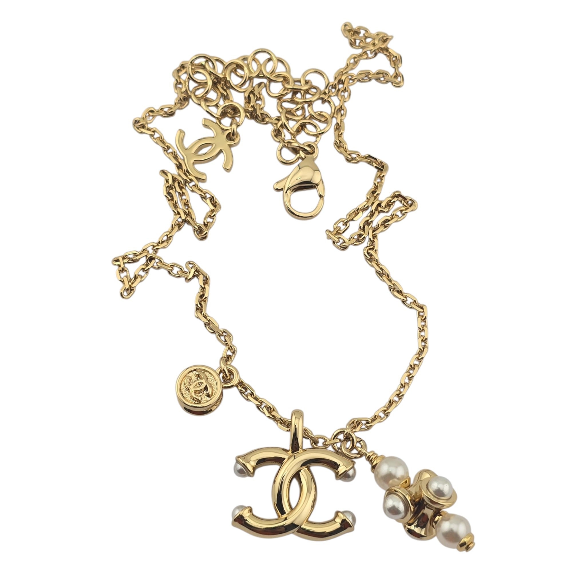 Chanel CC Gold Pendant Faux Pearl Necklace 2026 CHANEL
