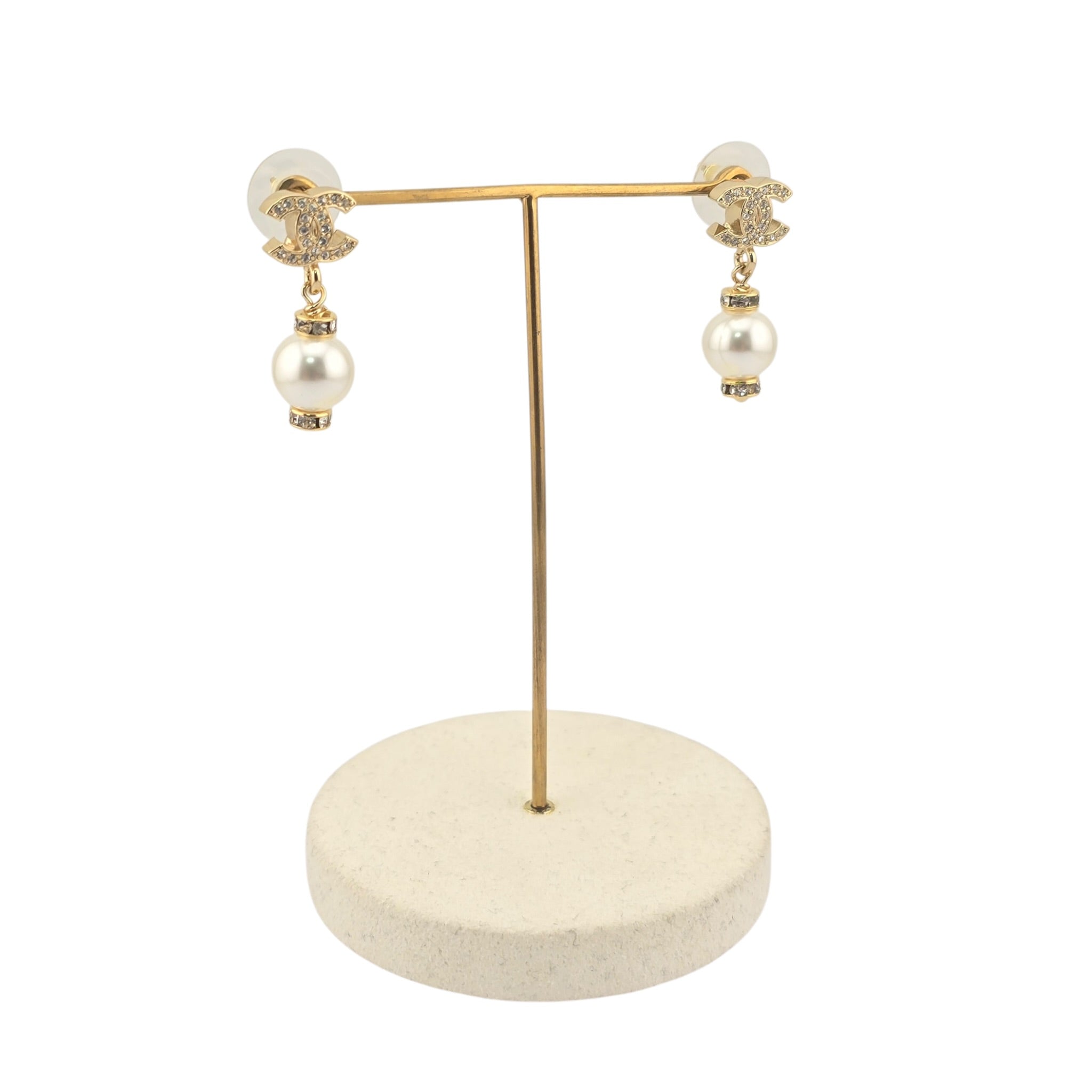 Chanel CC Pearl Drop Earrings Gold White 2026 CHANEL