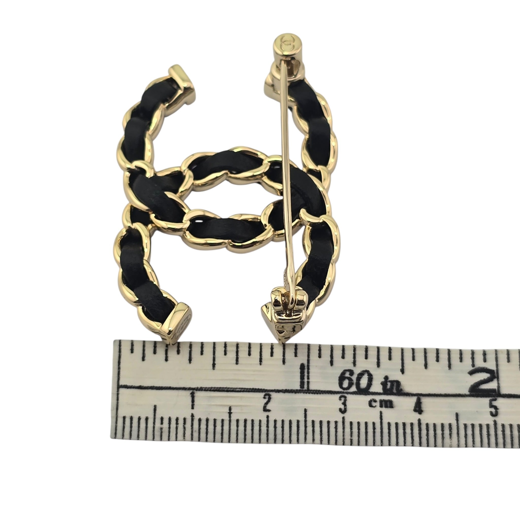Chanel CC Black Lambskin Chain Gold Brooch 2026 CHANEL