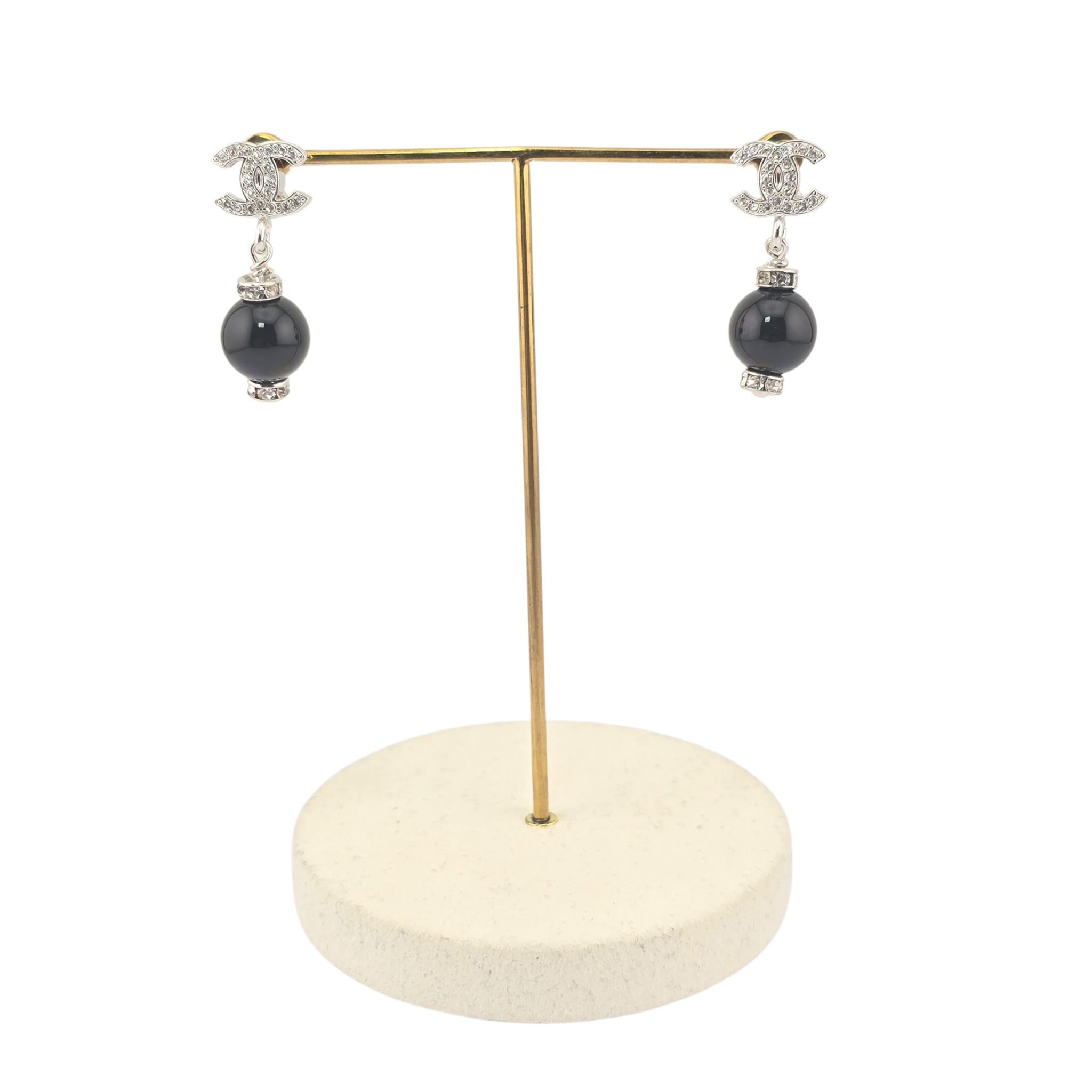 Chanel CC Pearl Drop Earrings Silver Black 2026 CHANEL