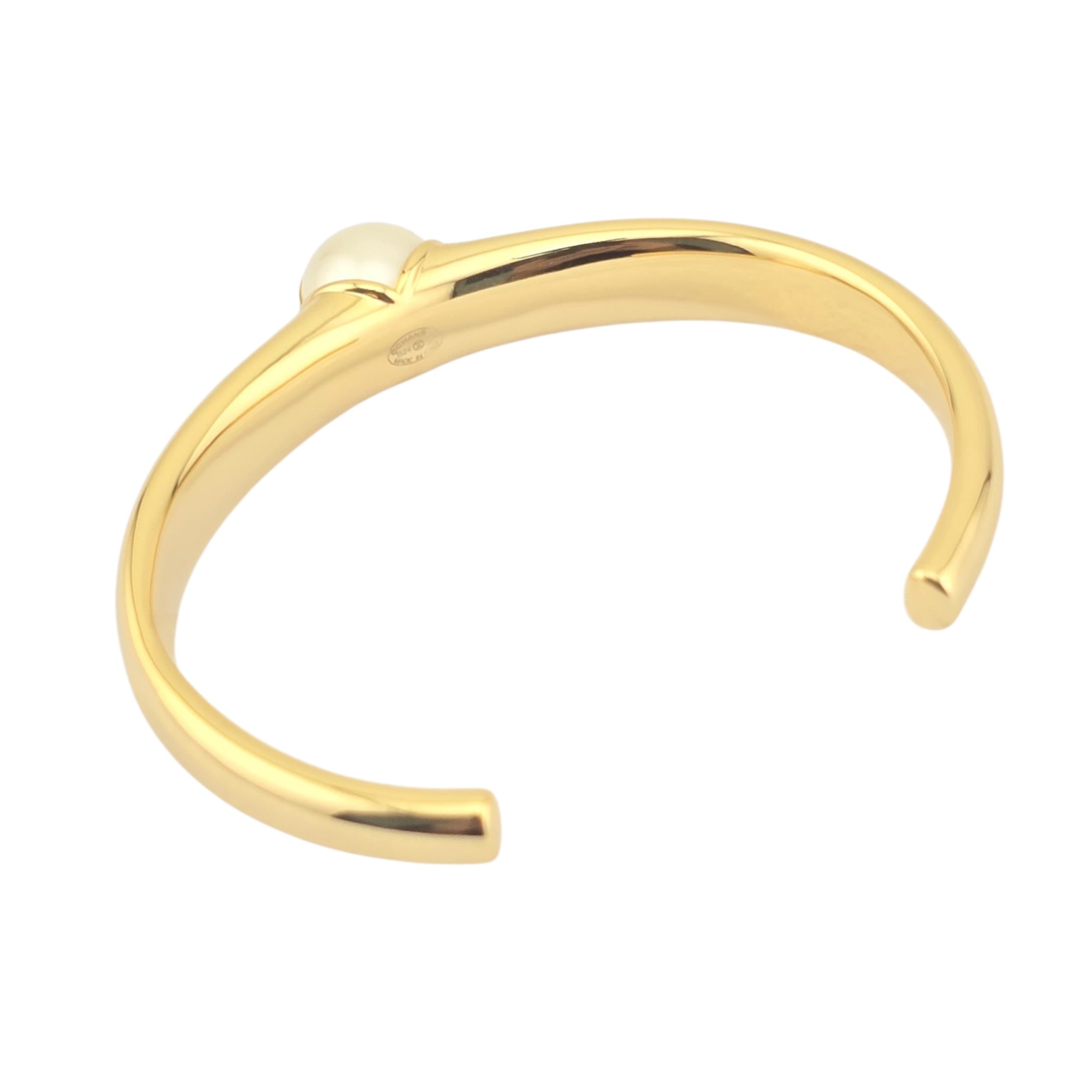 Chanel CC Gold Pearl Bangle 2024 CHANEL