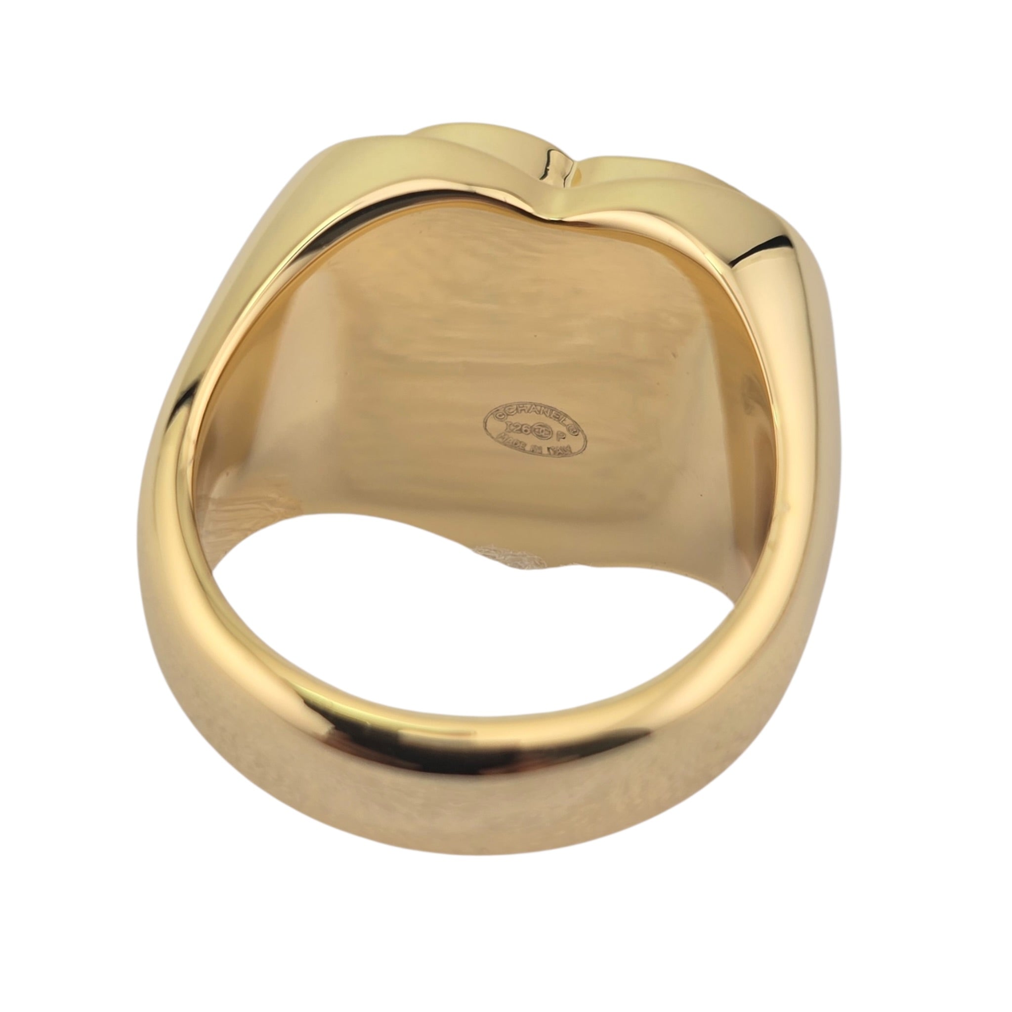 Chanel CC Black Heart Gold Ring 2026 CHANEL