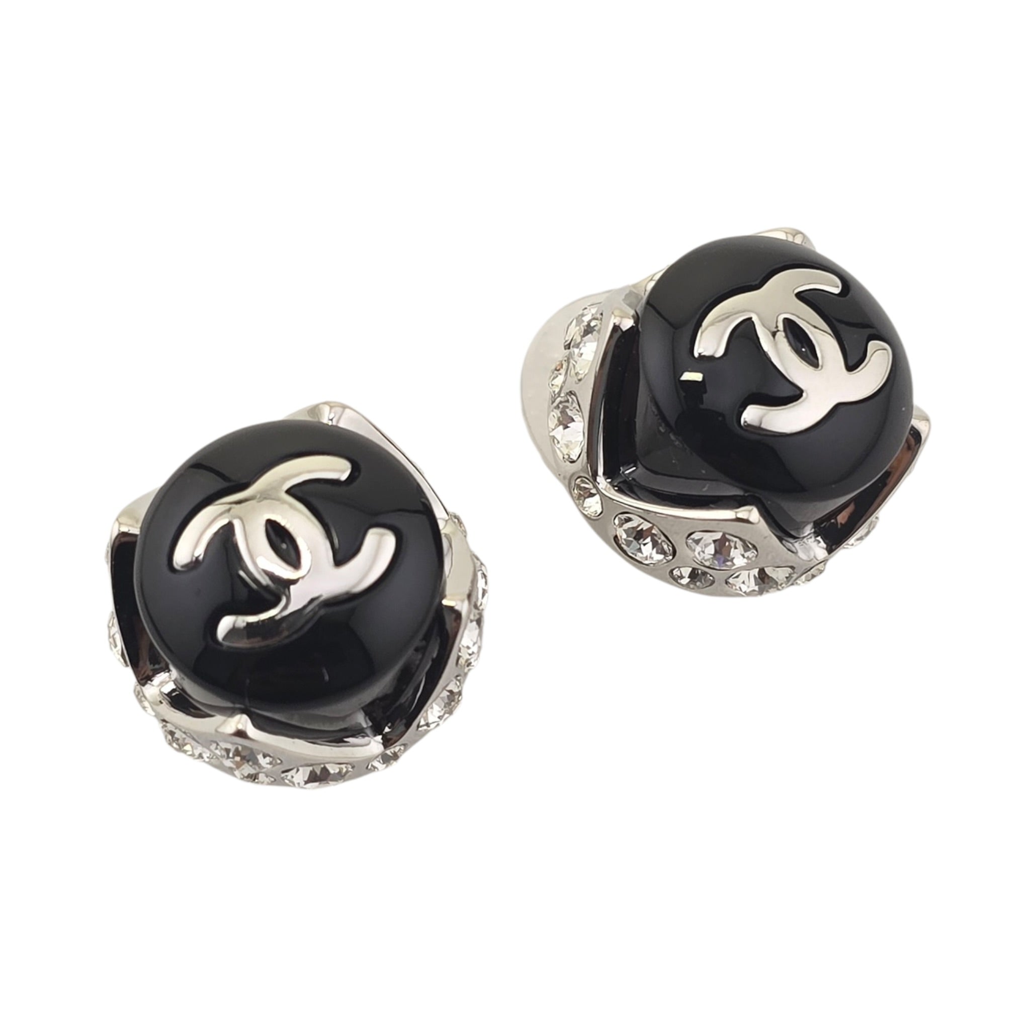 Chanel CC Black Silver Round Earrings 2026 CHANEL
