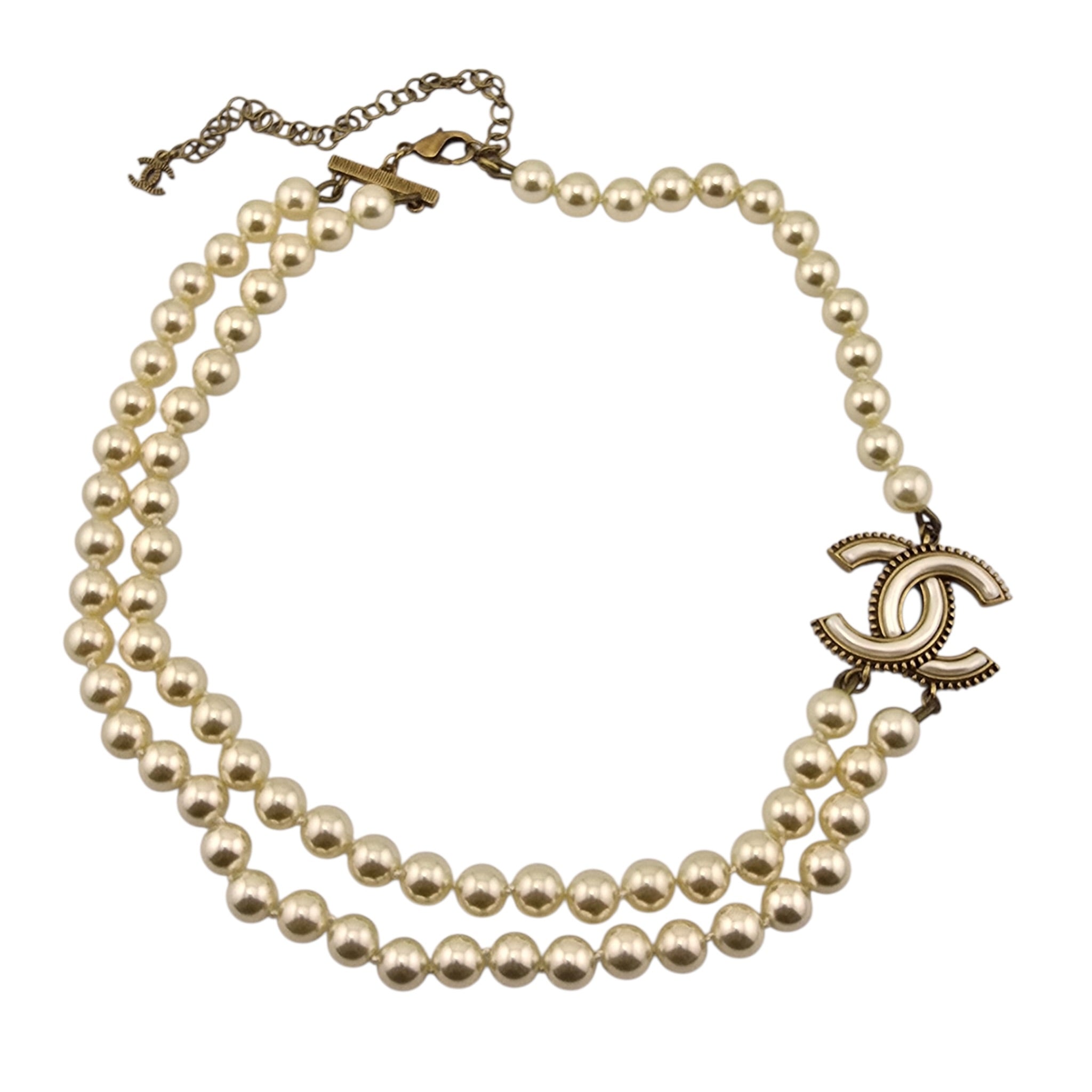 CHANEL CC FAUX PEARL NECKLACE 2025 CHANEL