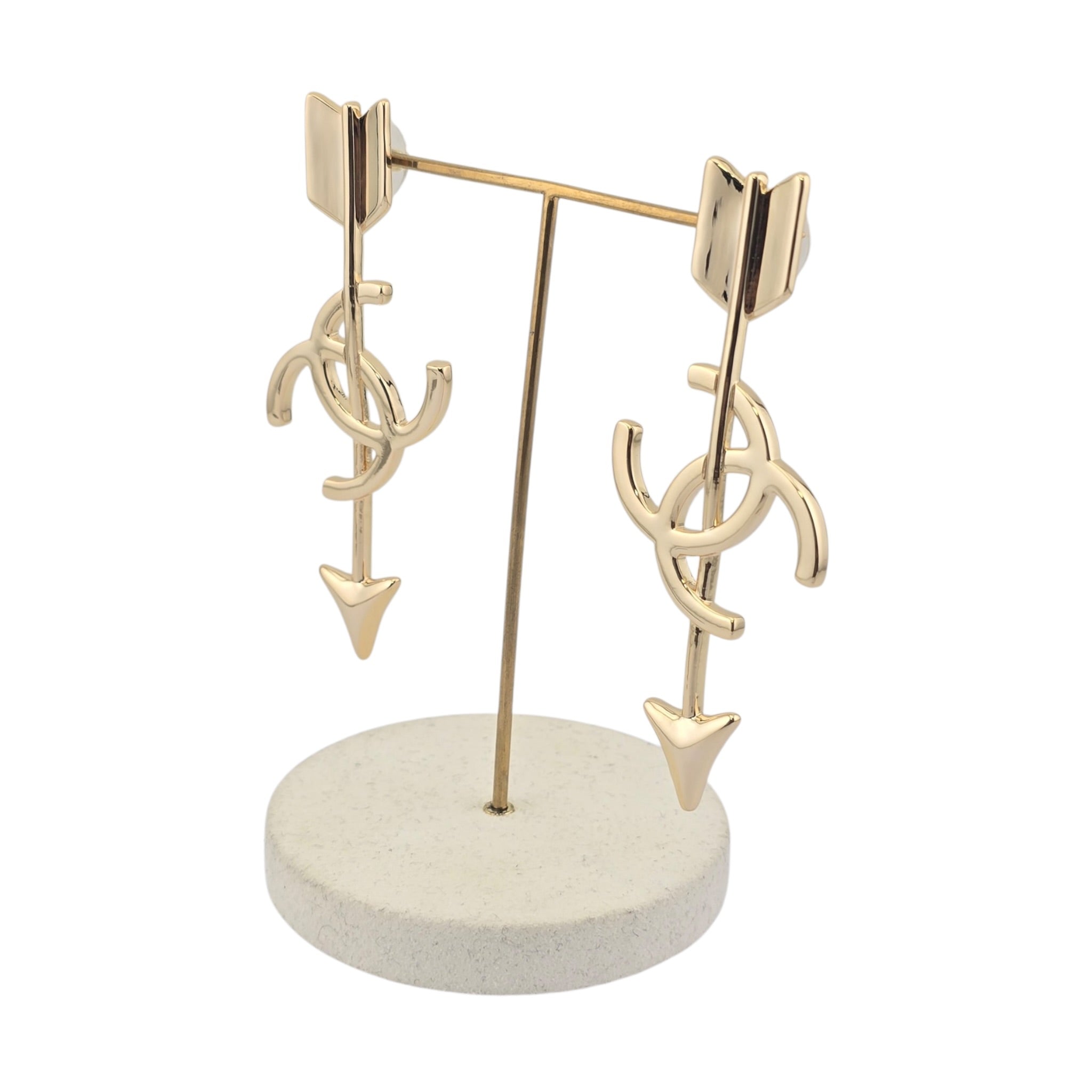 Chanel CC Arrow Large Stud Gold Earrings 2026 SS26