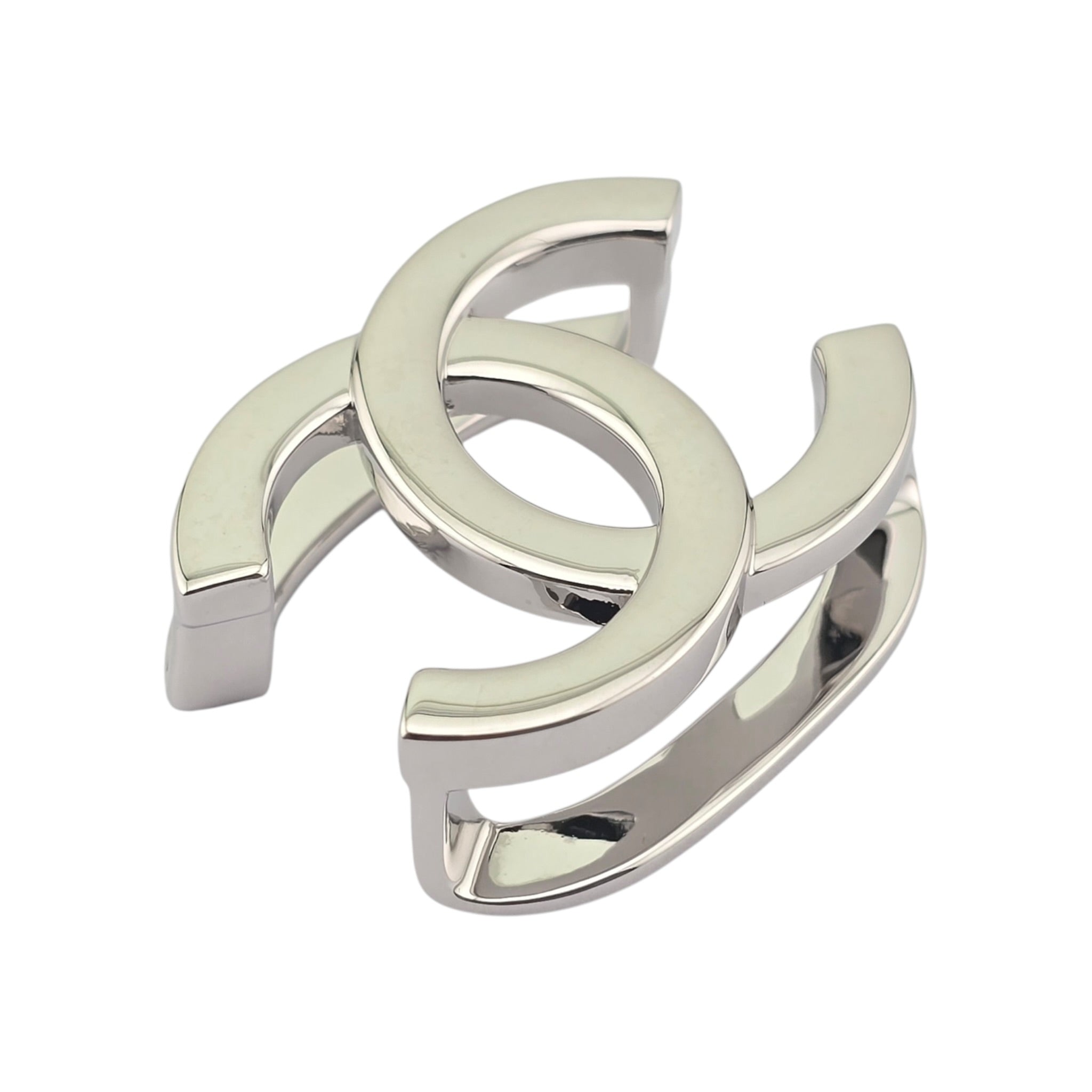Chanel CC Silver Scarf Ring 2026 CHANEL