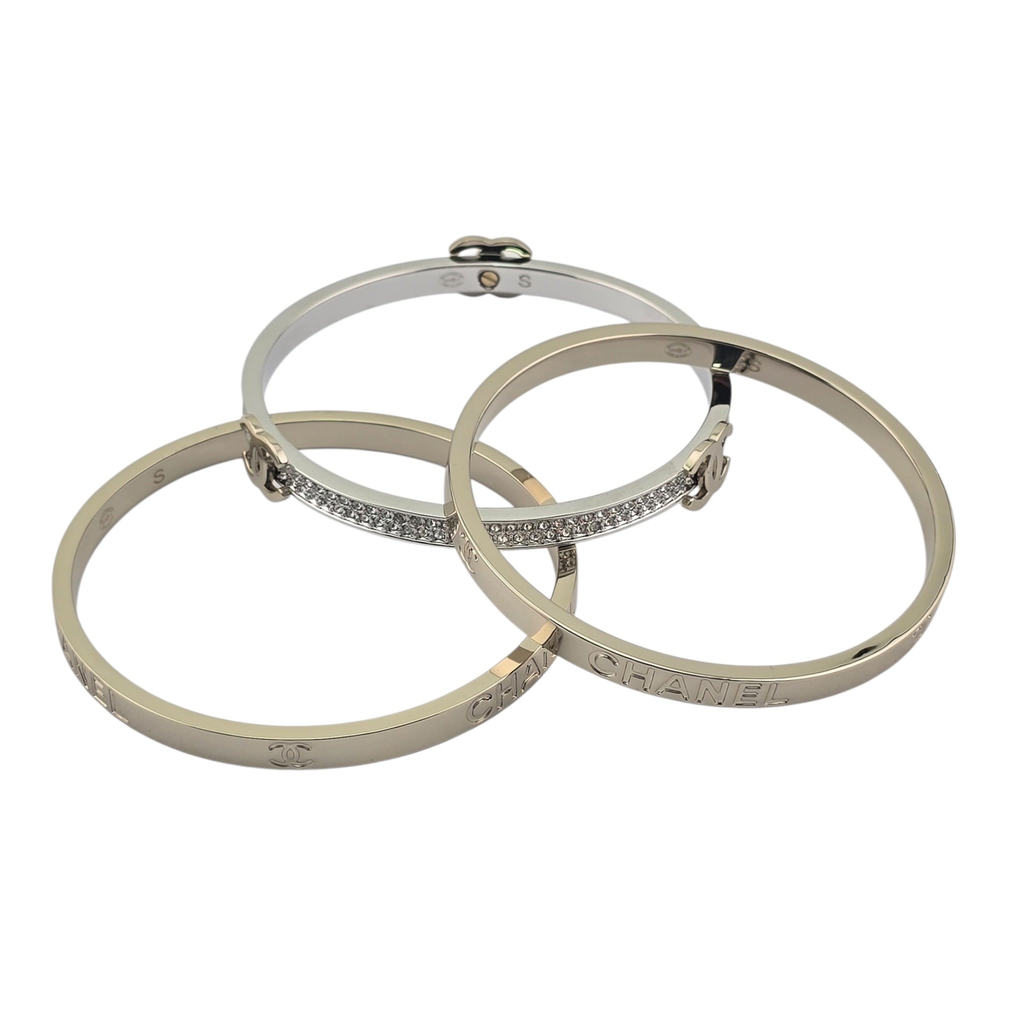 Chanel CC Cuff Bangle Gold Set S 2026 CHANEL