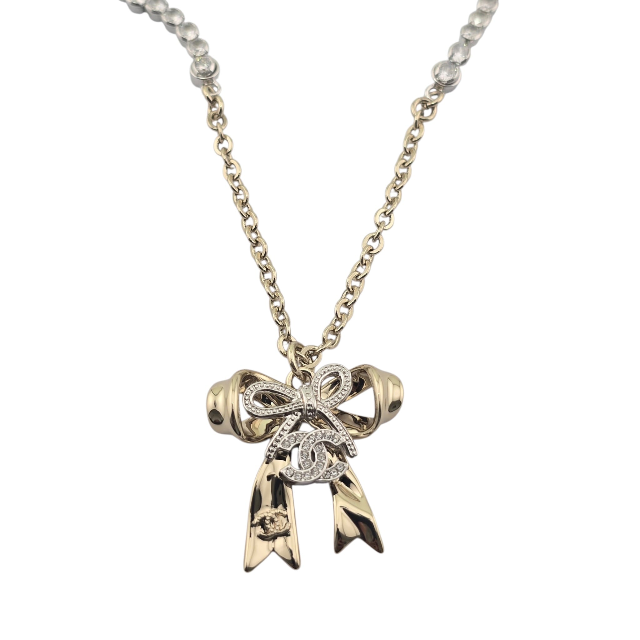 Chanel CC Gold Bow Crystal Necklace 2025 CHANEL