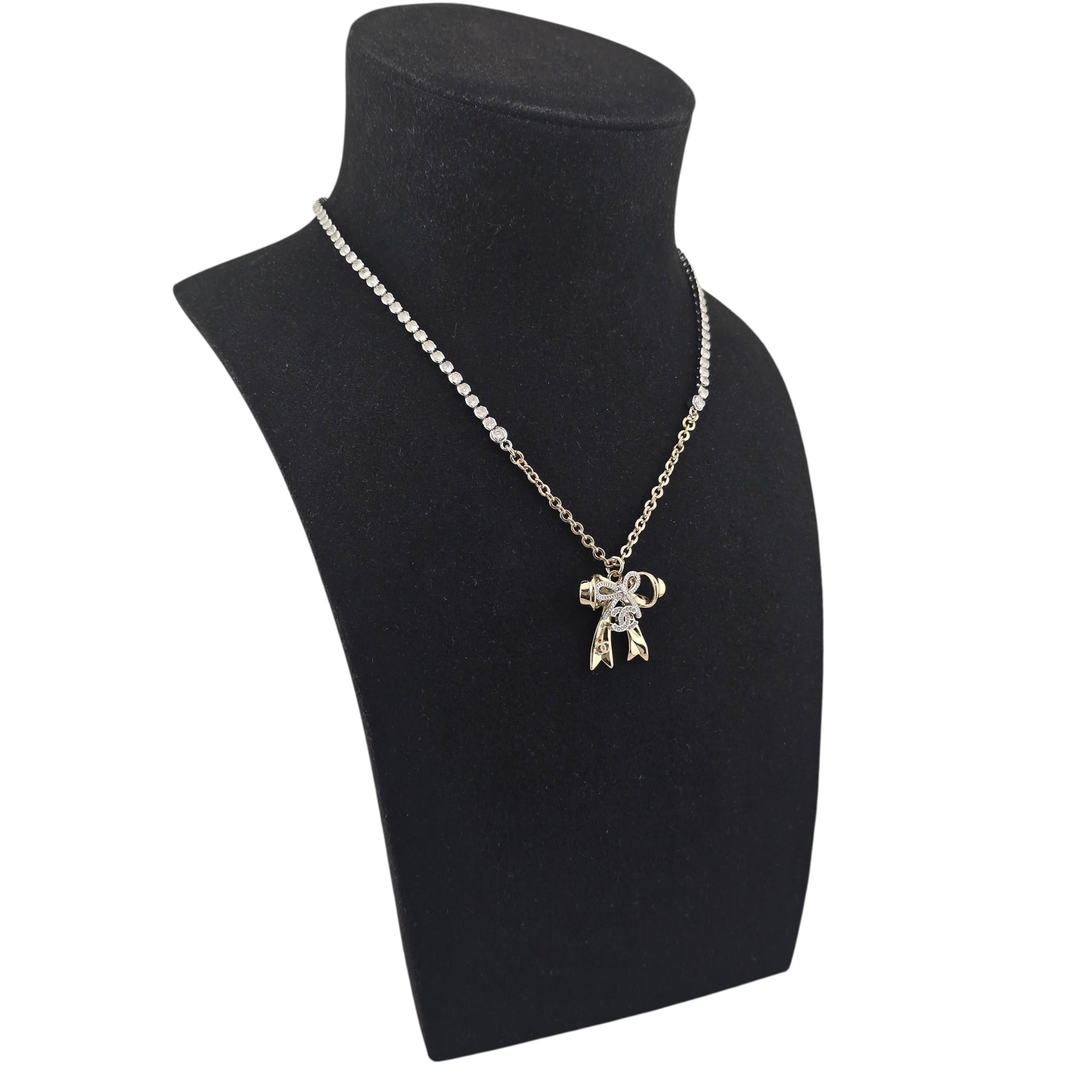 Chanel CC Gold Bow Crystal Necklace 2025 CHANEL