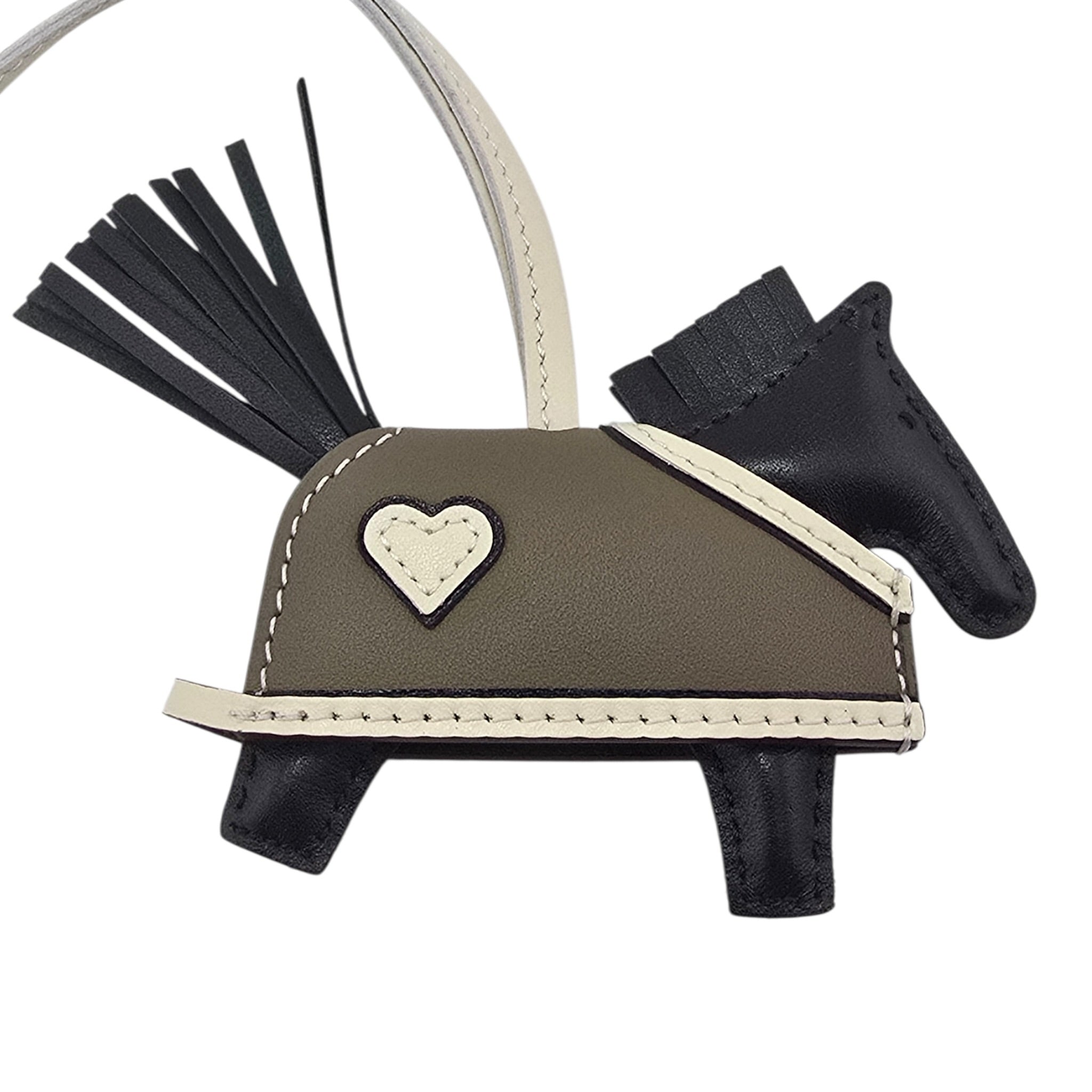 Hermès Rodeo Robeo Coeur Bag Charm PM Noir / Craie / Étoupe / Noir Milo Lambskin HERMES