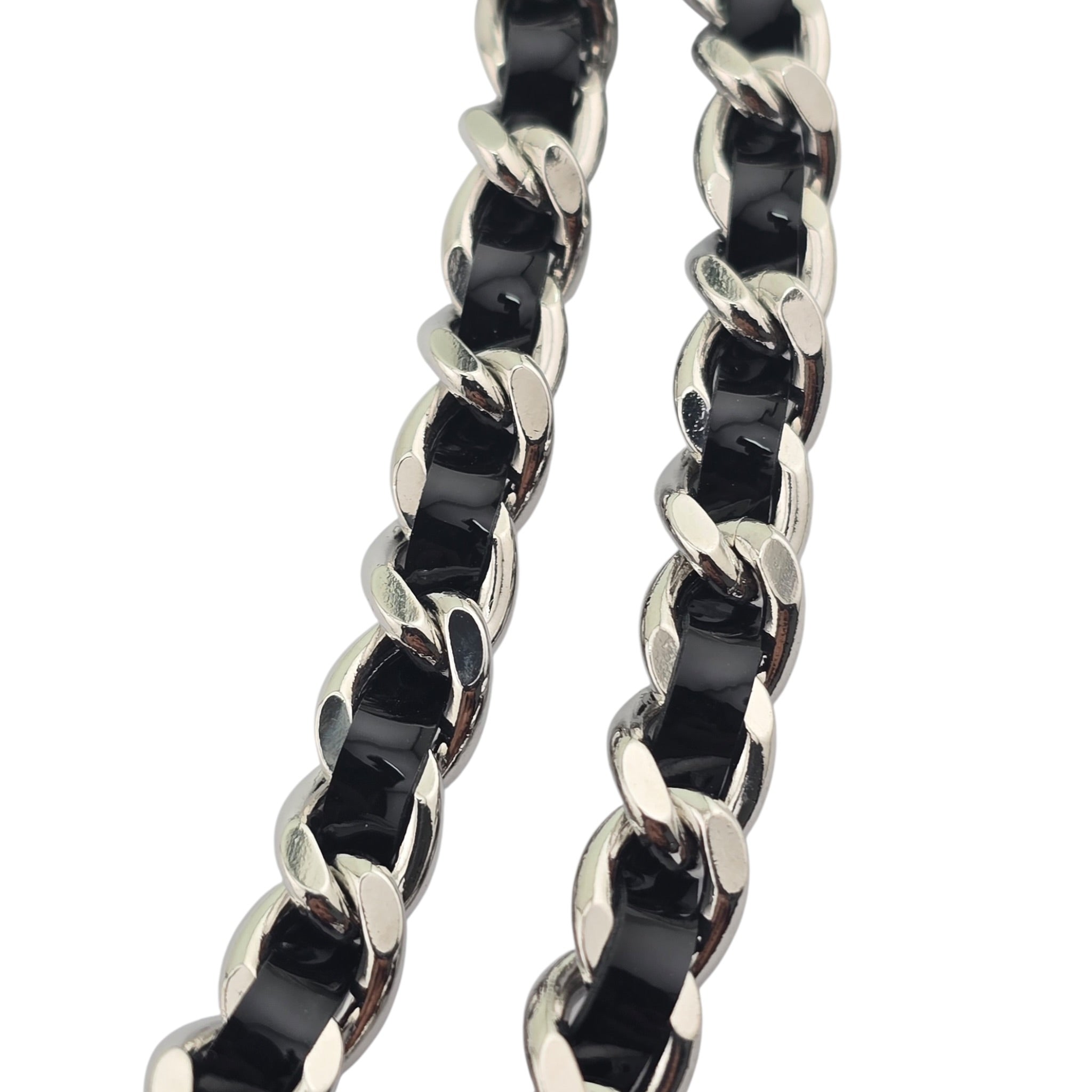 Chanel CC Black Silver Patent Lambskin Necklace 2025 CHANEL