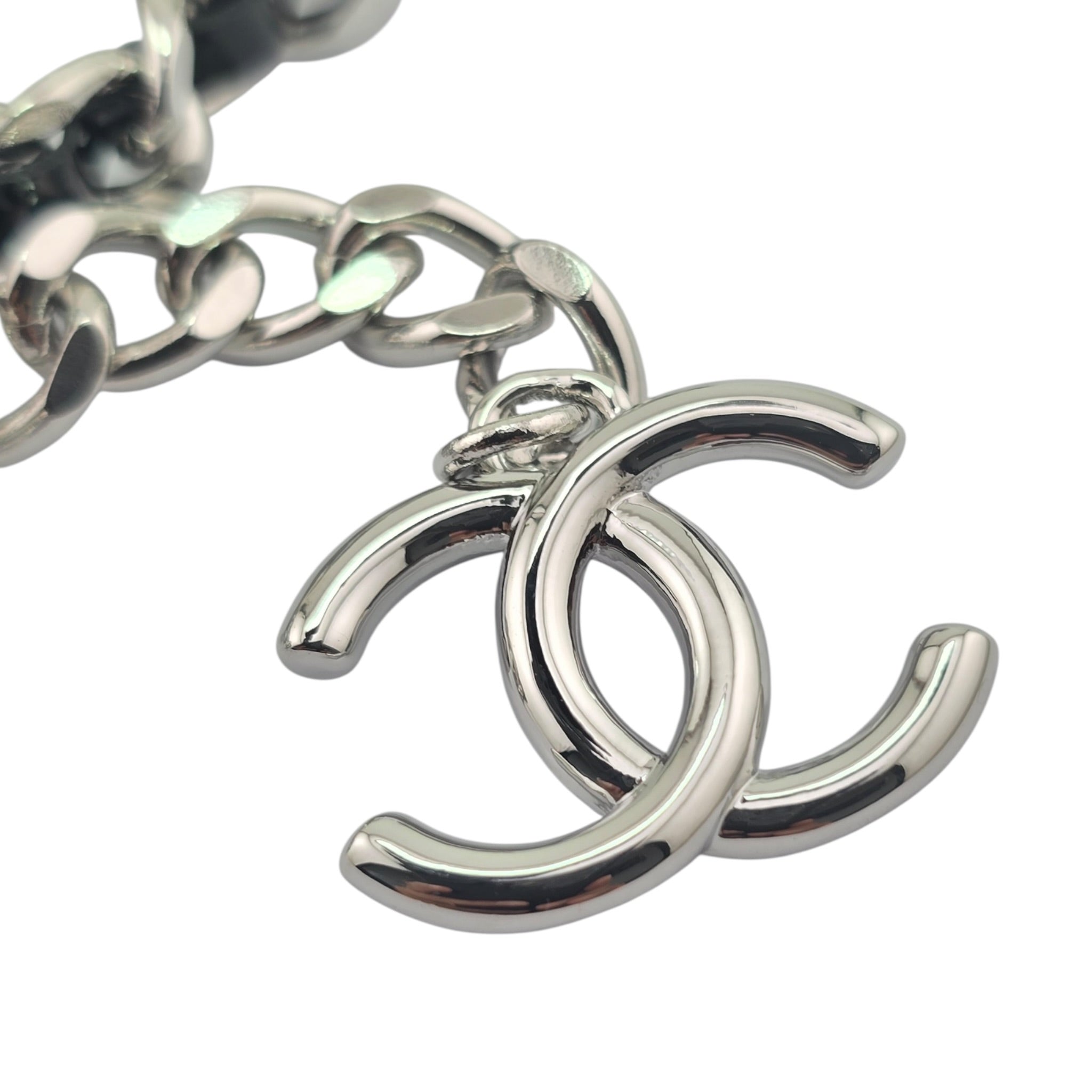 Chanel CC Black Silver Patent Lambskin Necklace 2025 CHANEL