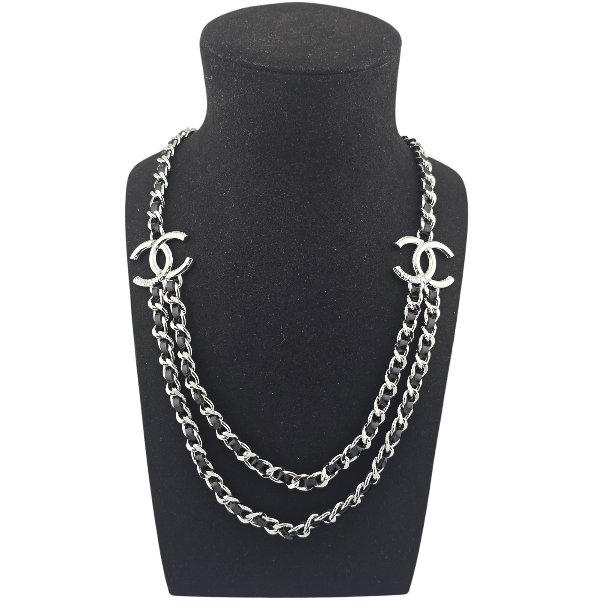 Chanel CC Black Silver Patent Lambskin Necklace 2025 CHANEL
