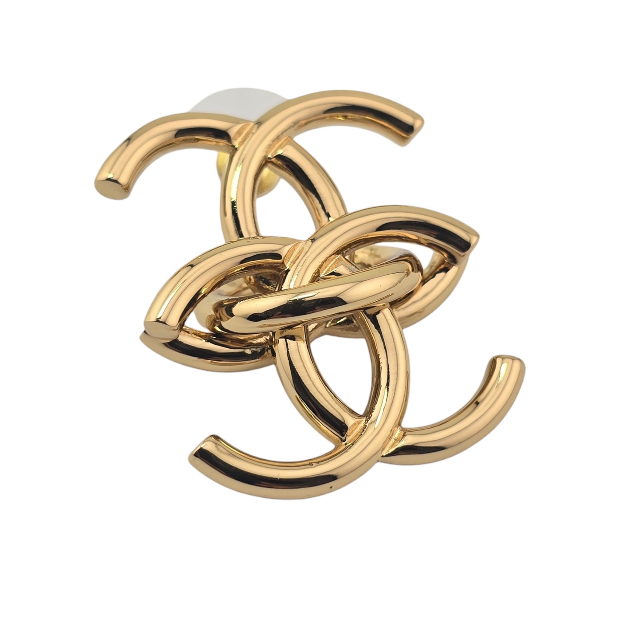 Chanel CC Double Interlock Gold Earrings 2026 CHANEL
