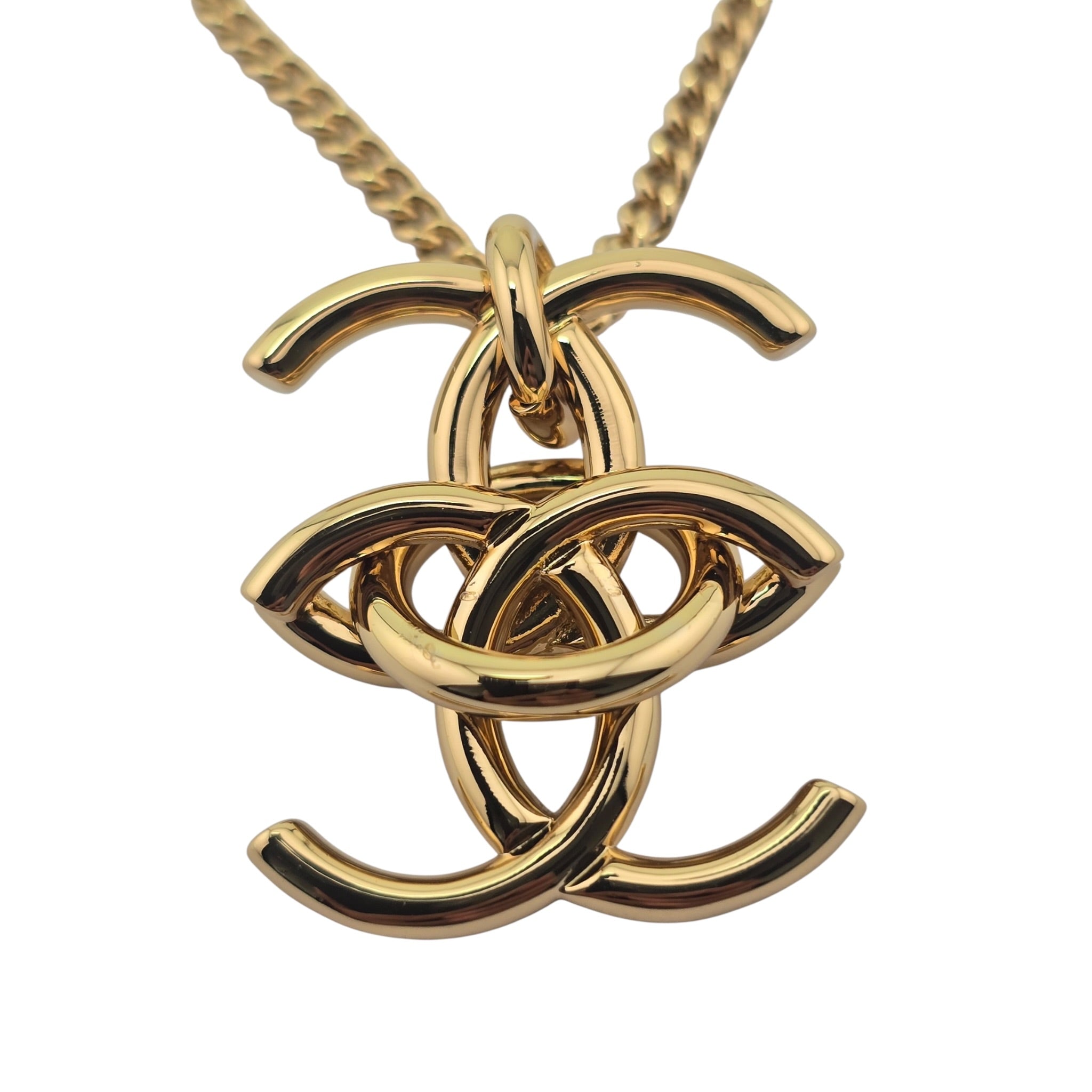 Chanel CC Double Interlock Gold Necklace 2026 CHANEL
