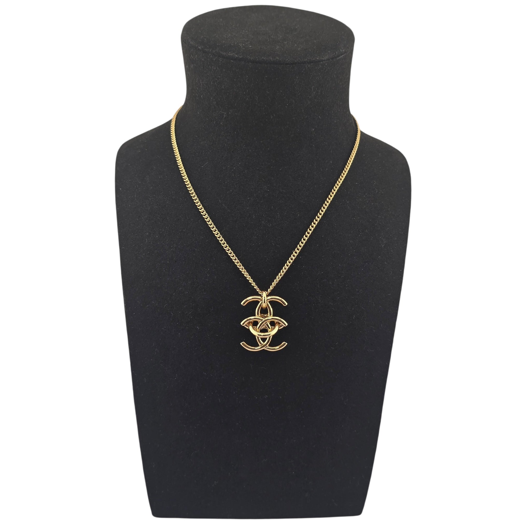 Chanel CC Double Interlock Gold Necklace 2026 CHANEL