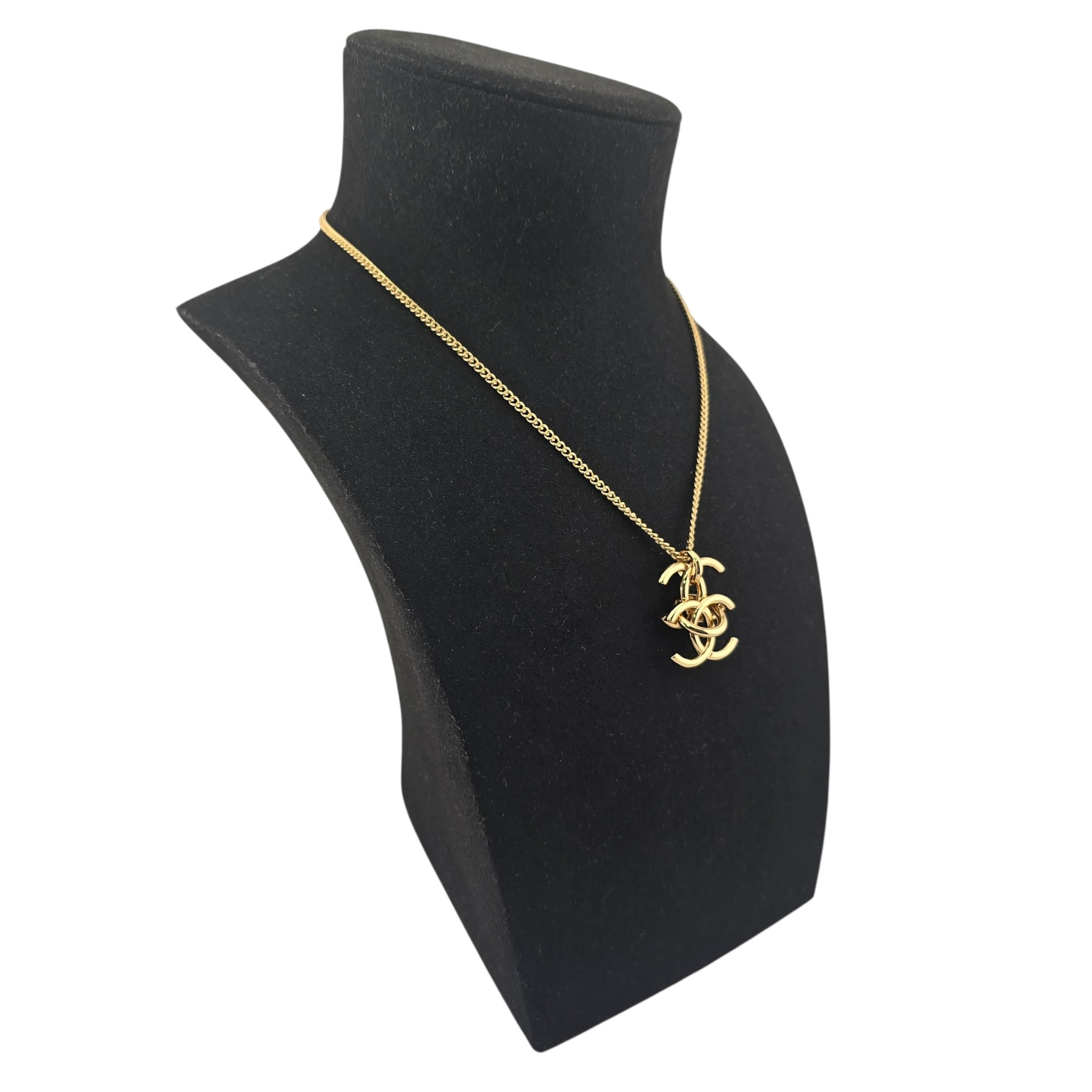 Chanel CC Double Interlock Gold Necklace 2026 CHANEL