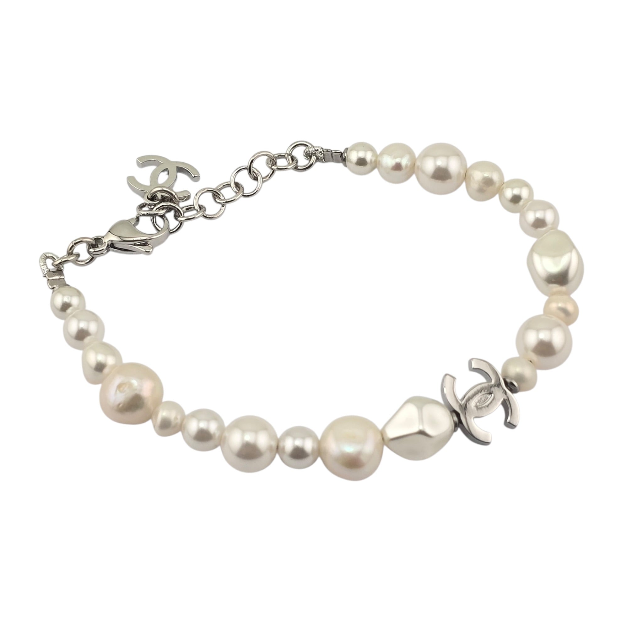 Chanel CC Faux Pearl Silver Bracelet 2026 CHANEL
