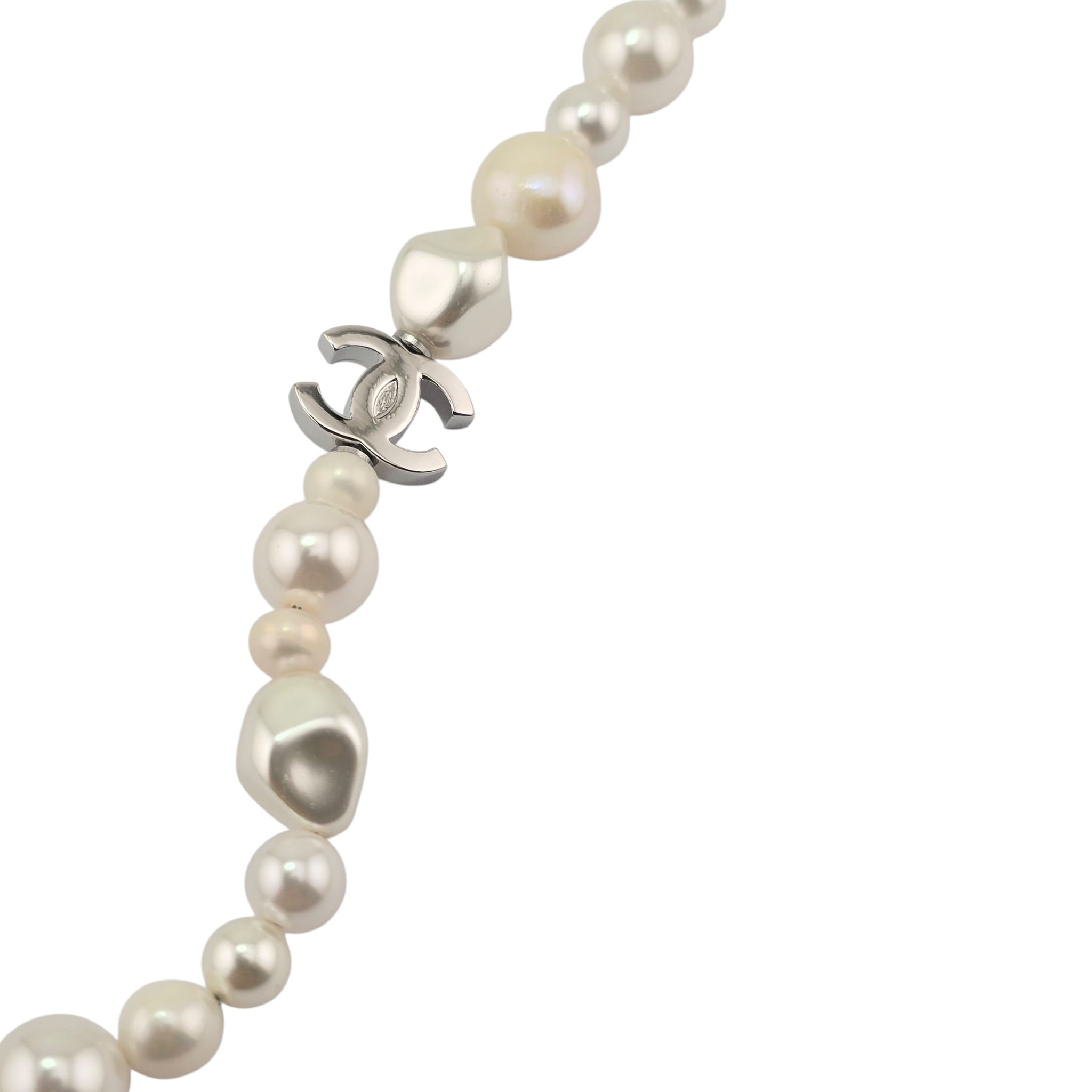 Chanel CC Faux Pearl Silver Bracelet 2026 CHANEL