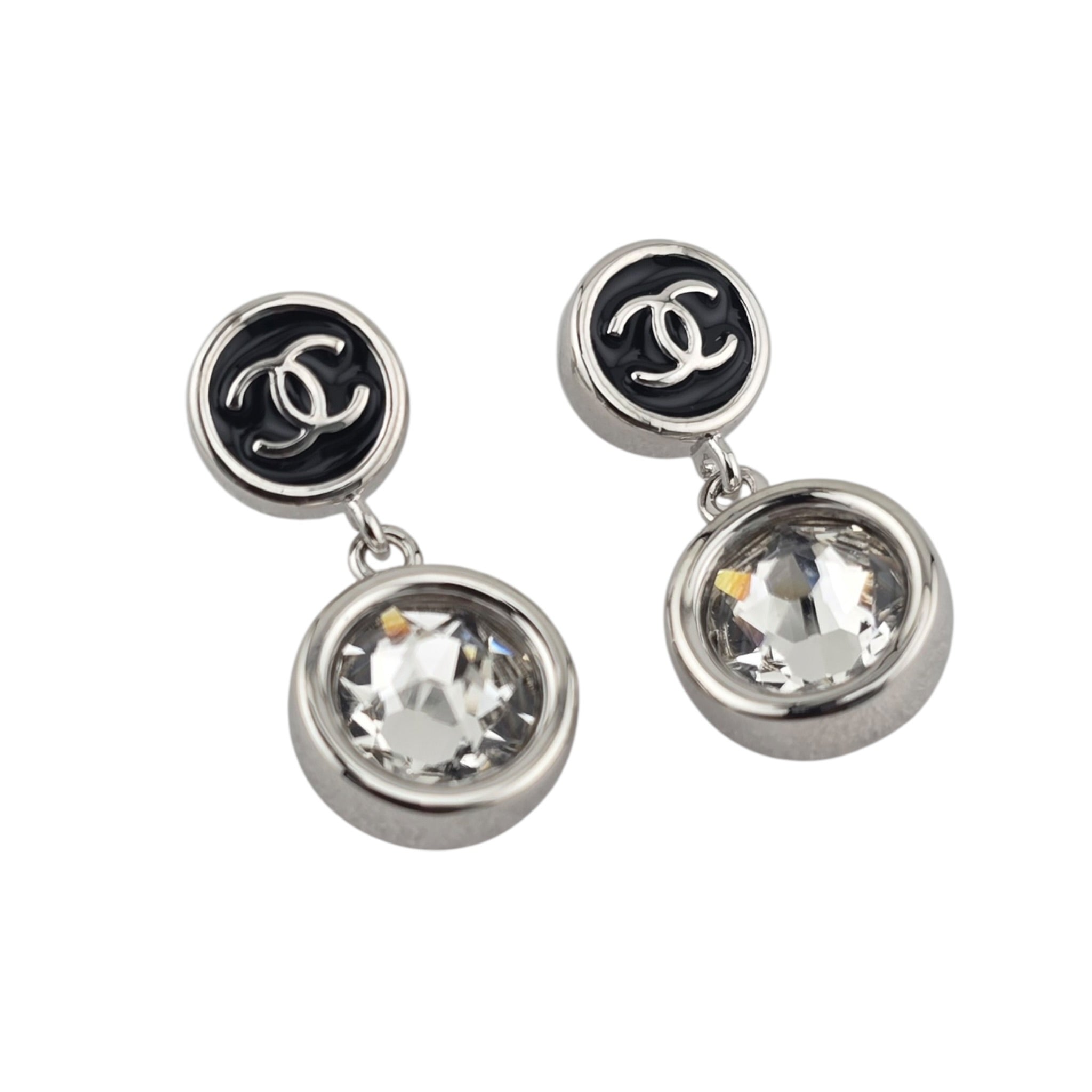 Chanel CC Round Black Drop Silver Earrings 2026 CHANEL