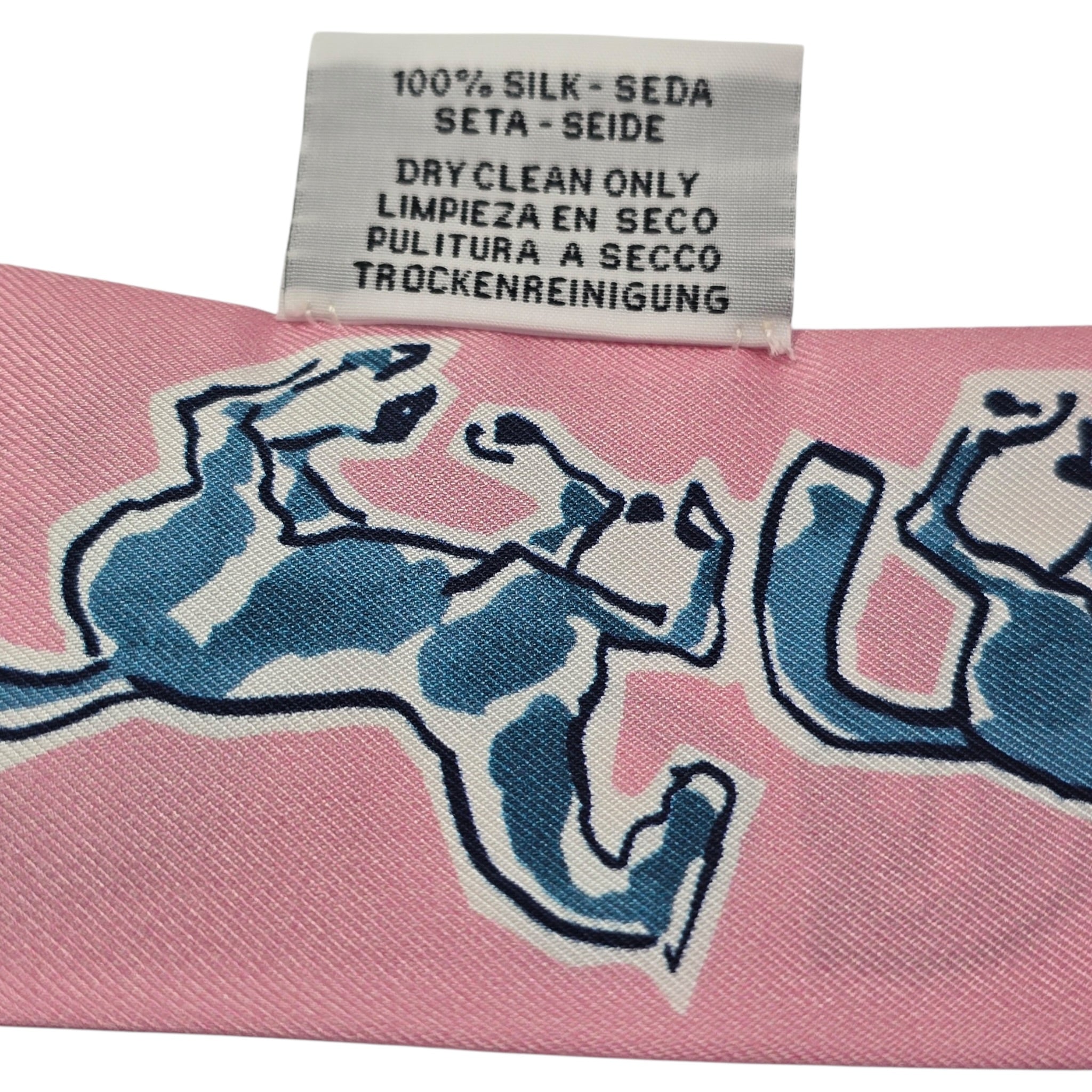 Hermes Silk Twilly Chevaux en Liberté HERMES