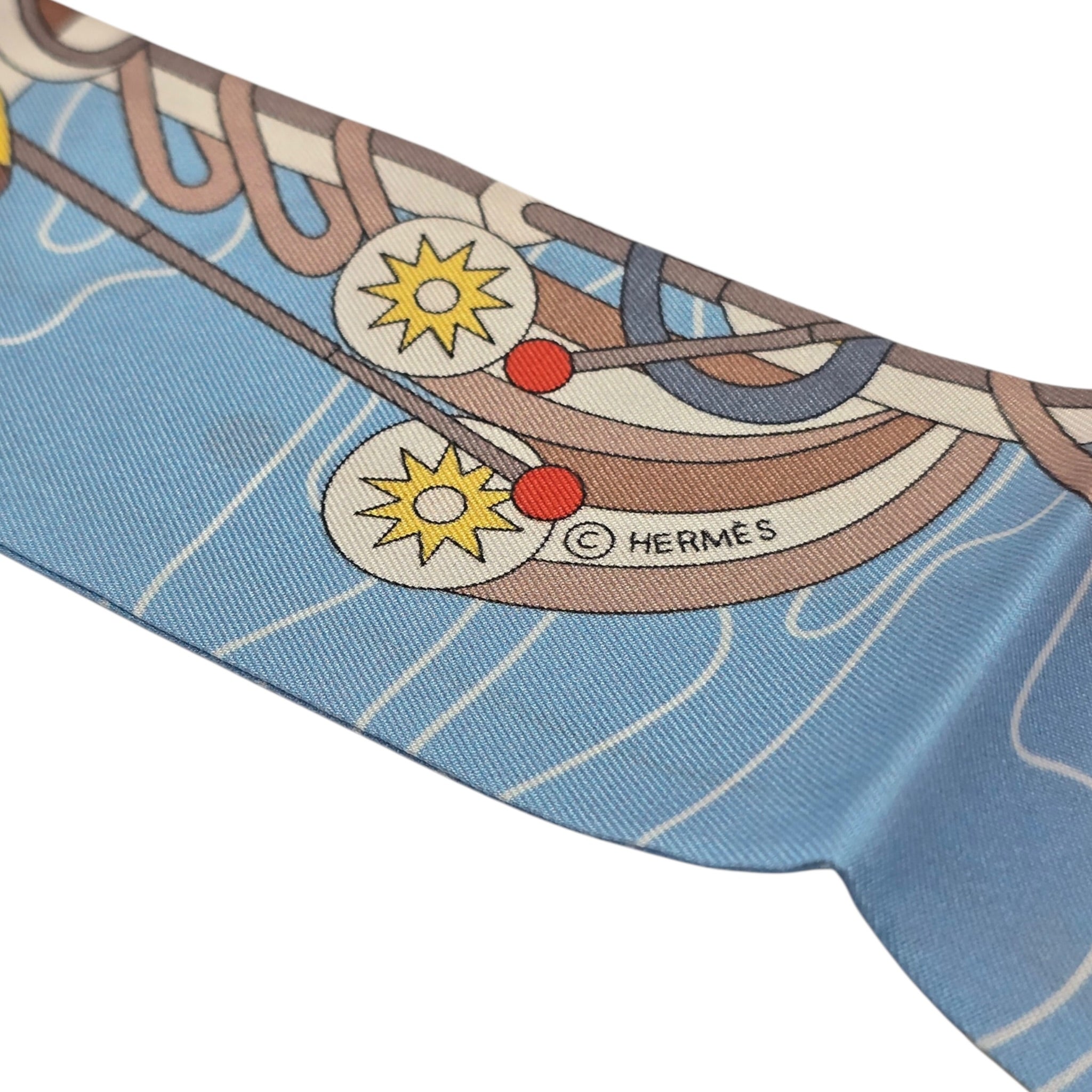 Hermes Silk Odyssey Twilly Beige Bleu Ciel Jaune Vif HERMES