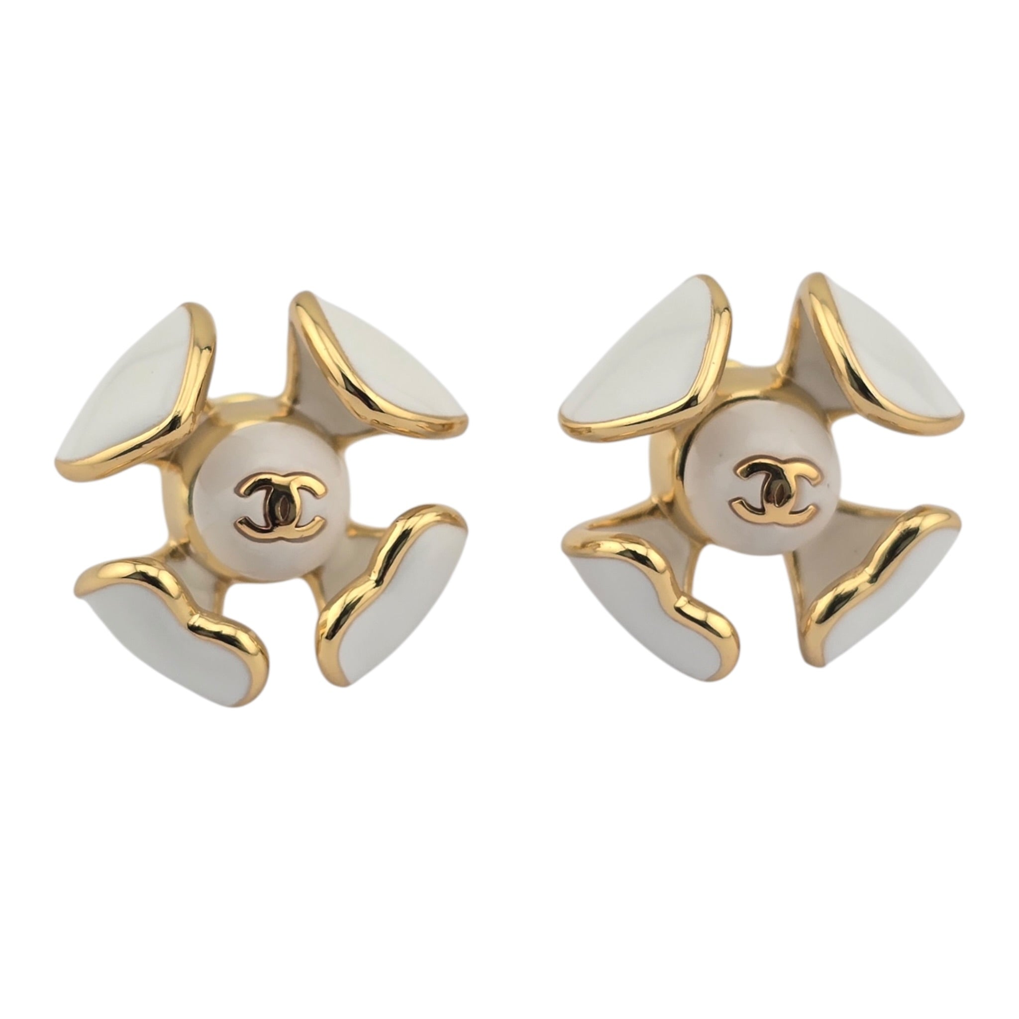 Chanel CC White Gold Enamel Earrings 2026 CHANEL