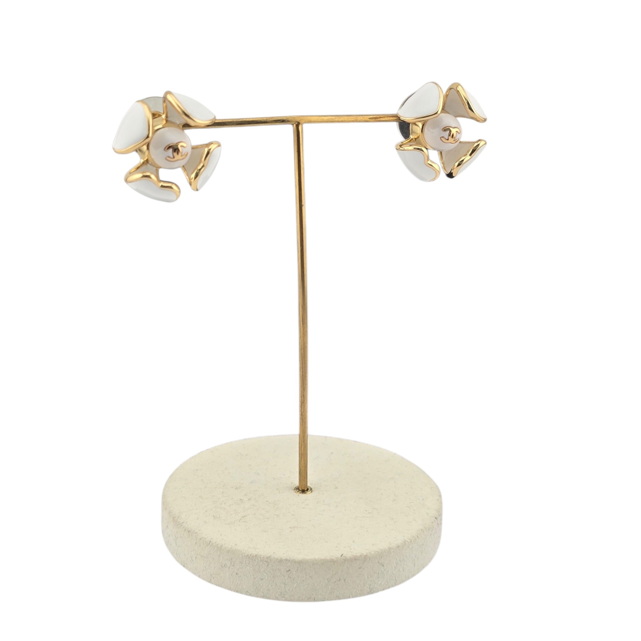 Chanel CC White Gold Enamel Earrings 2026 CHANEL