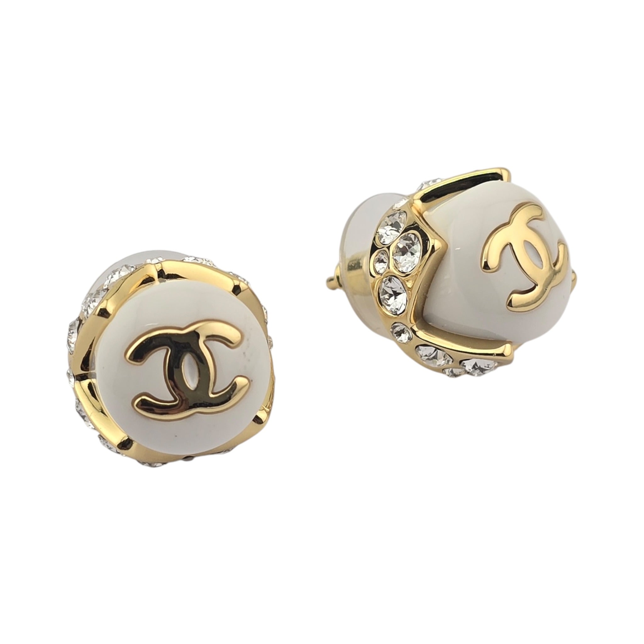 Chanel CC White Gold Enamel Round Earrings 2026 CHANEL