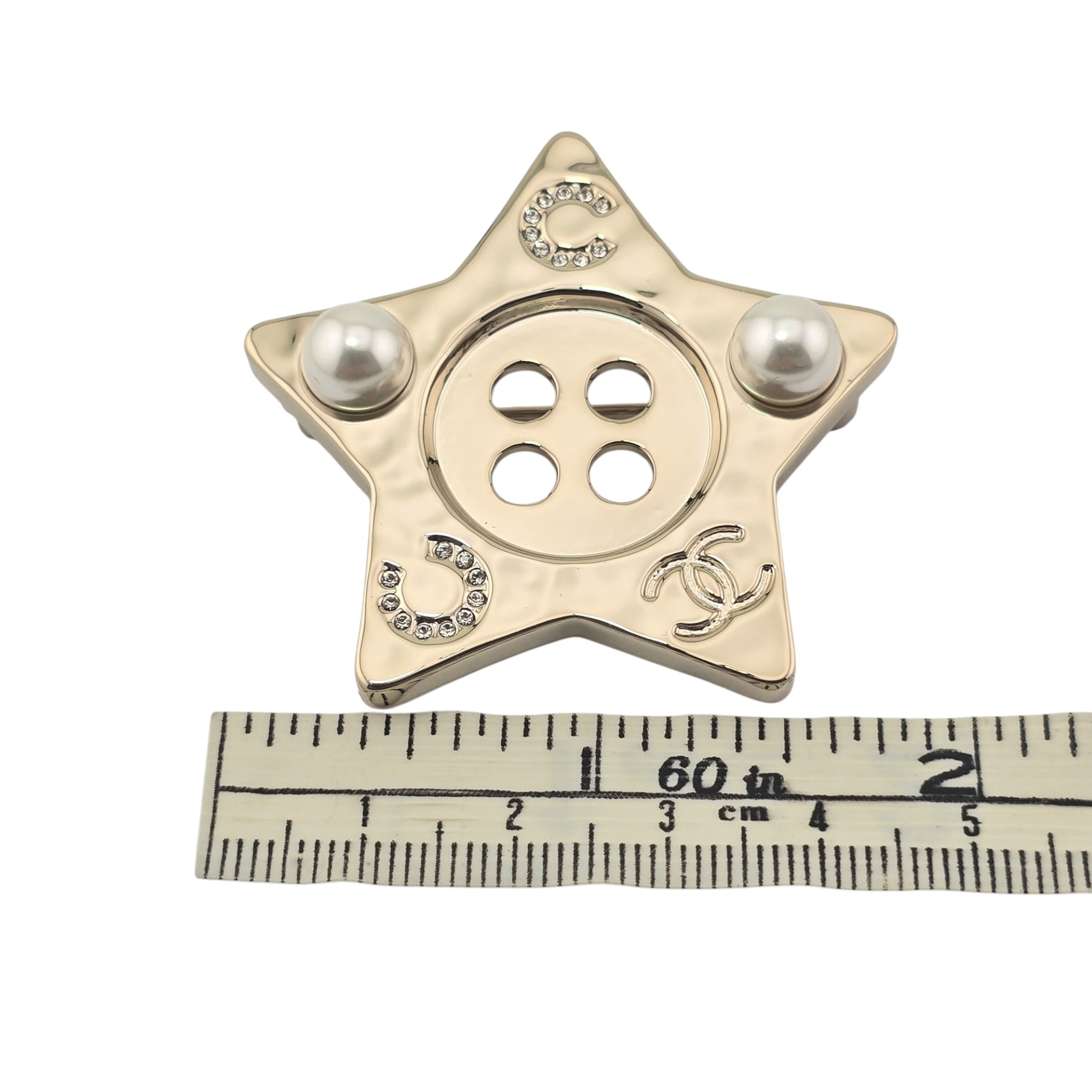 Chanel CC Star Button Brooch Gold 2025 CHANEL