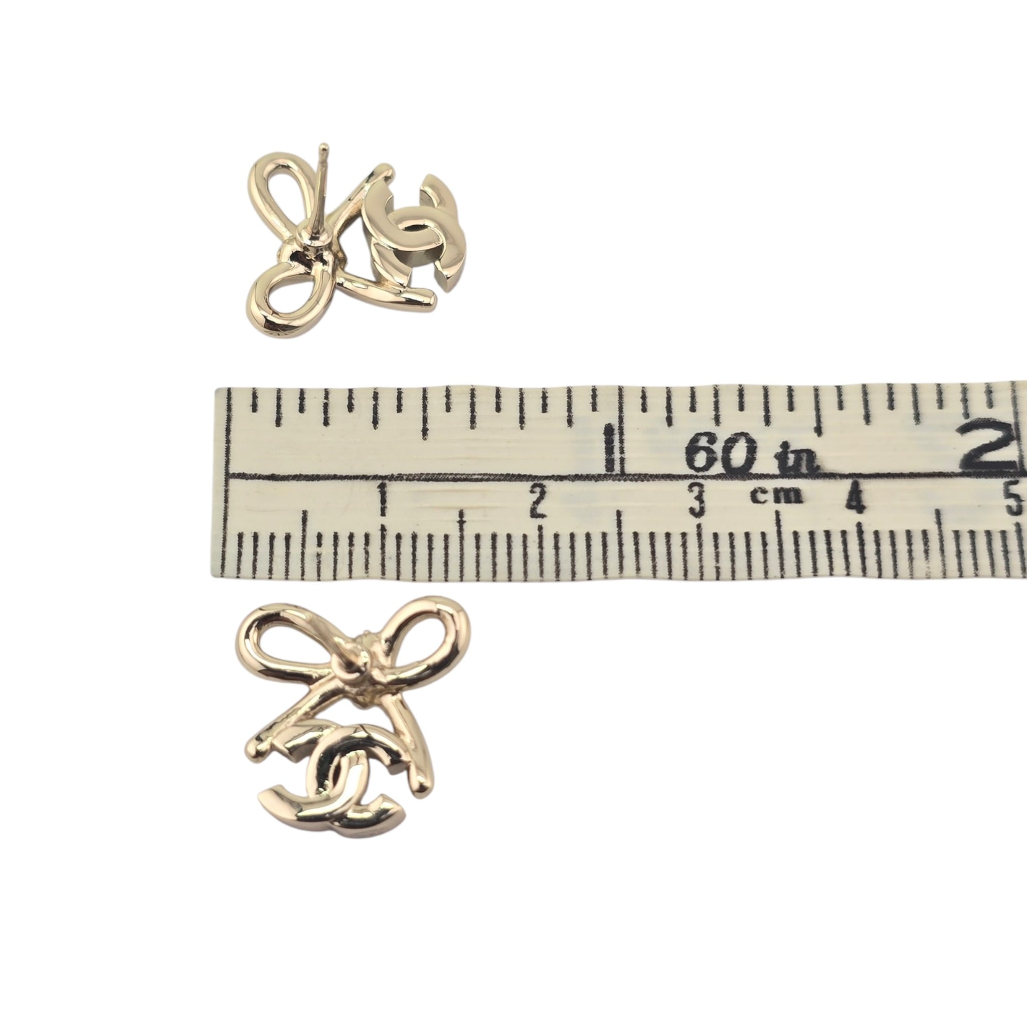 Chanel CC Pendant Gold Bow Earrings 2025 CHANEL