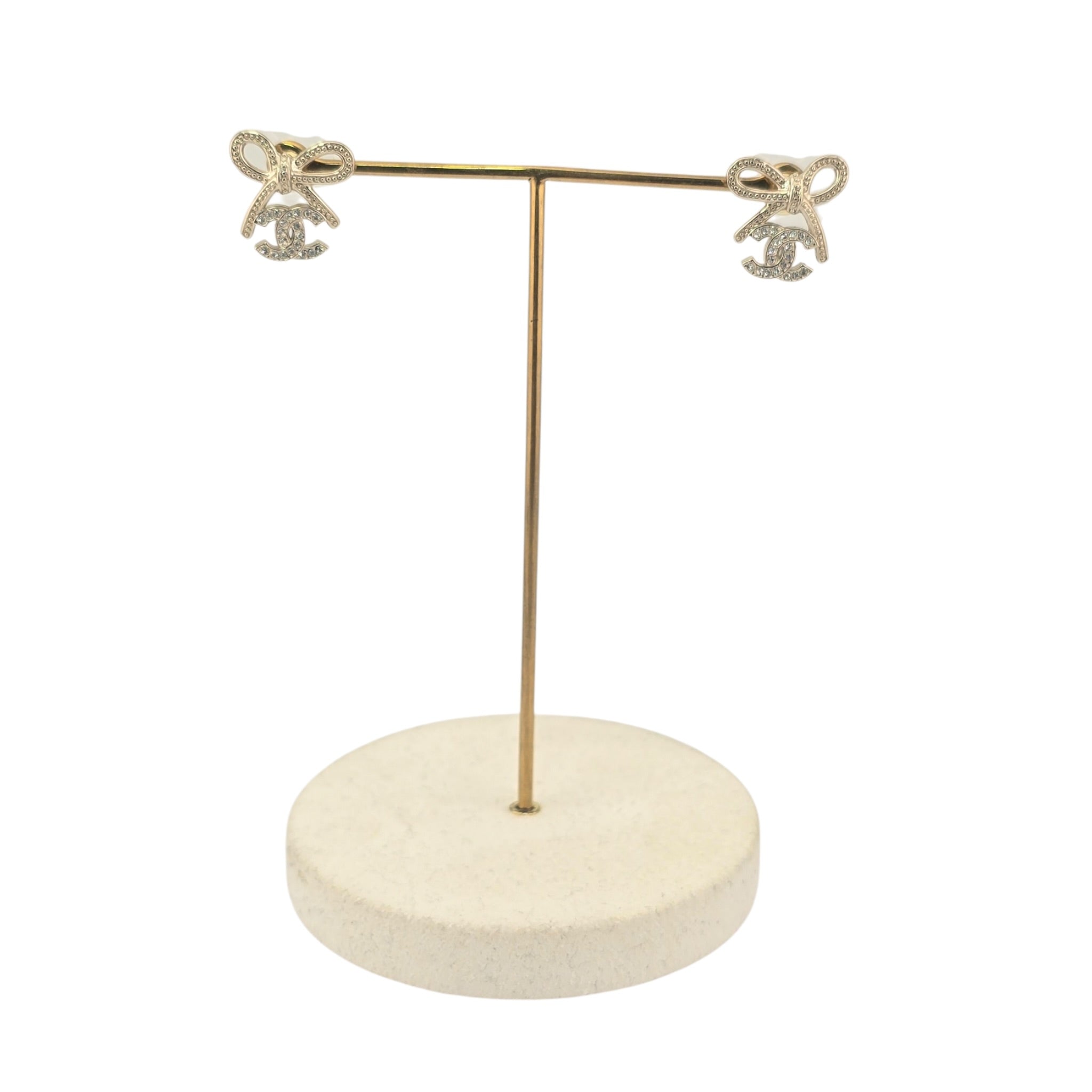 Chanel CC Pendant Gold Bow Earrings 2025 CHANEL
