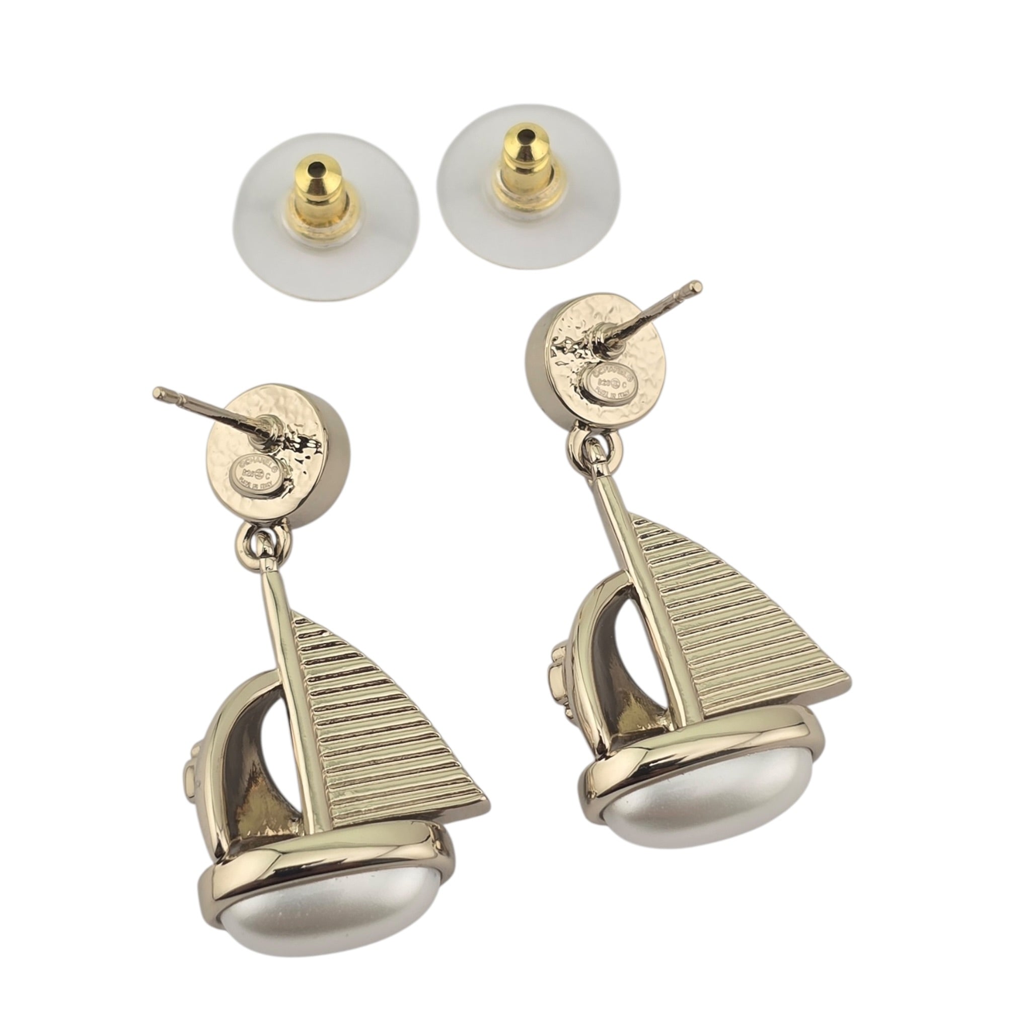 Chanel CC Sail Pendant Earrings 2026 CHANEL